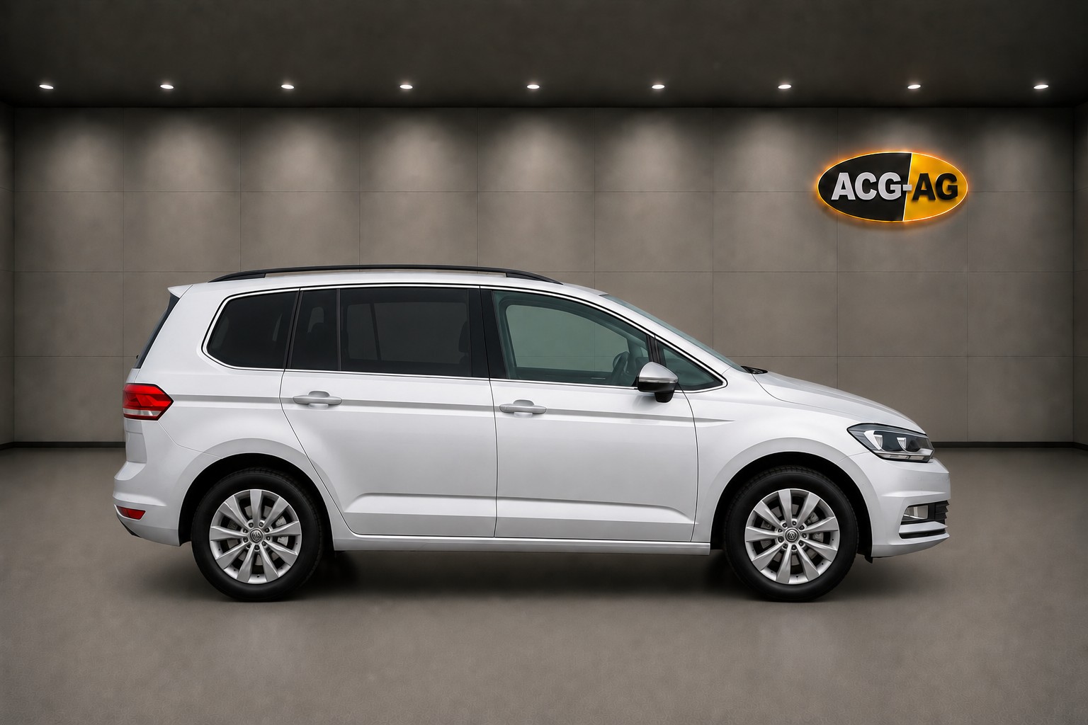 VW Touran 2.0 TDI BlueMotion Technology Comfortline DSG ** Gr-Navi ** RF-Kamera ** Anh-Kupplung ** Abstandsregelsysteme ** Ab MFK-image-5