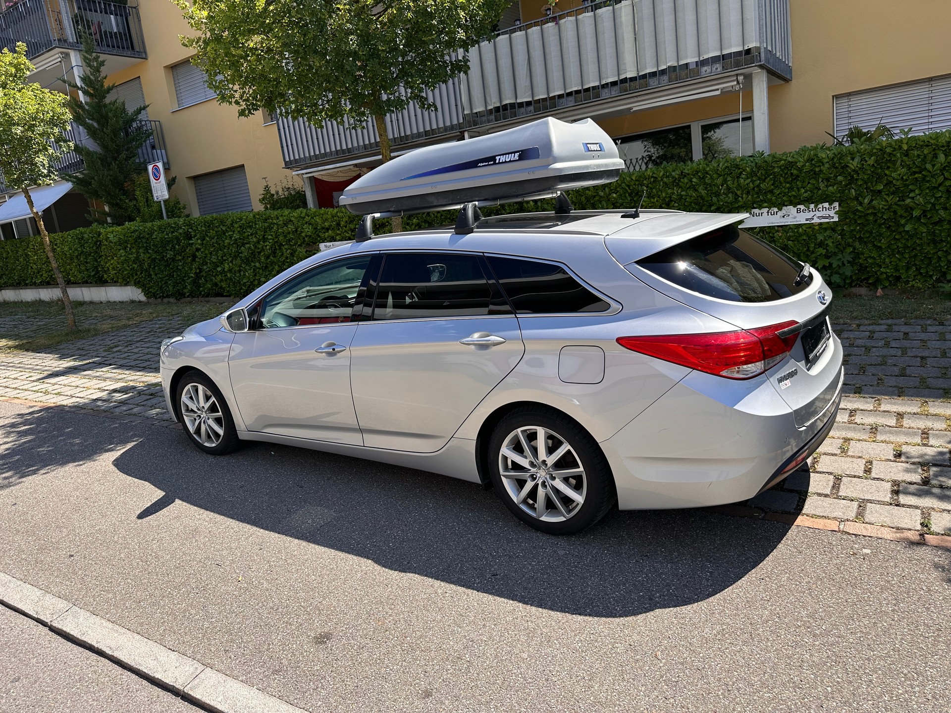 HYUNDAI i40 Wagon 1.7 CRDI Style Automatic-image-6