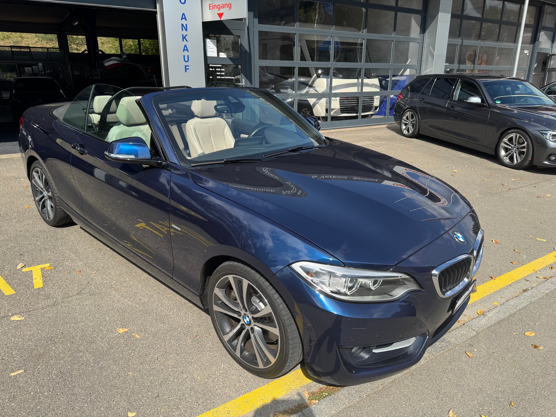 BMW 228i Sport Line Steptronic-showroom-element-1