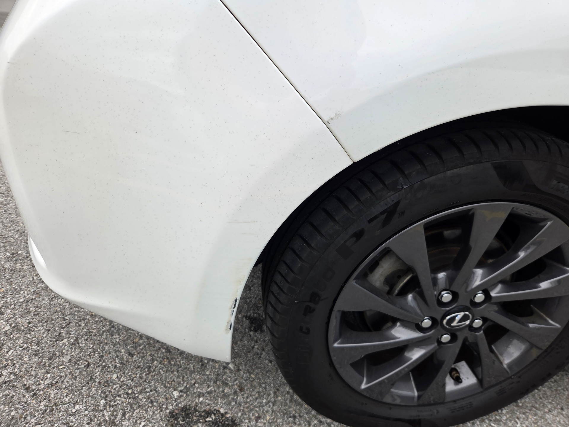 LEXUS 200h Excellence-image-9