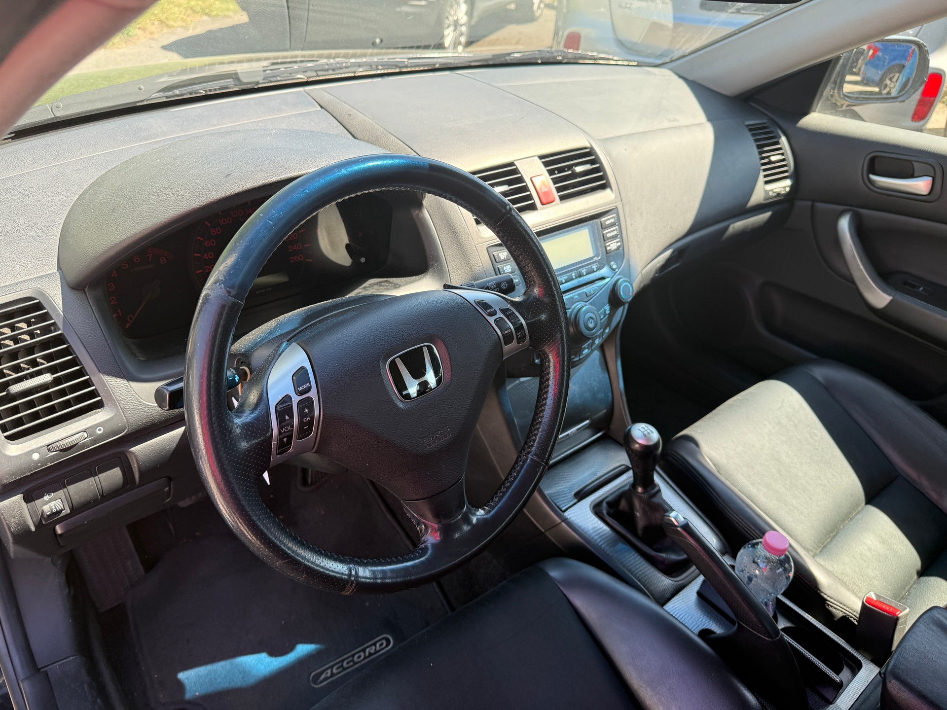 HONDA Accord 2.0i-image-8