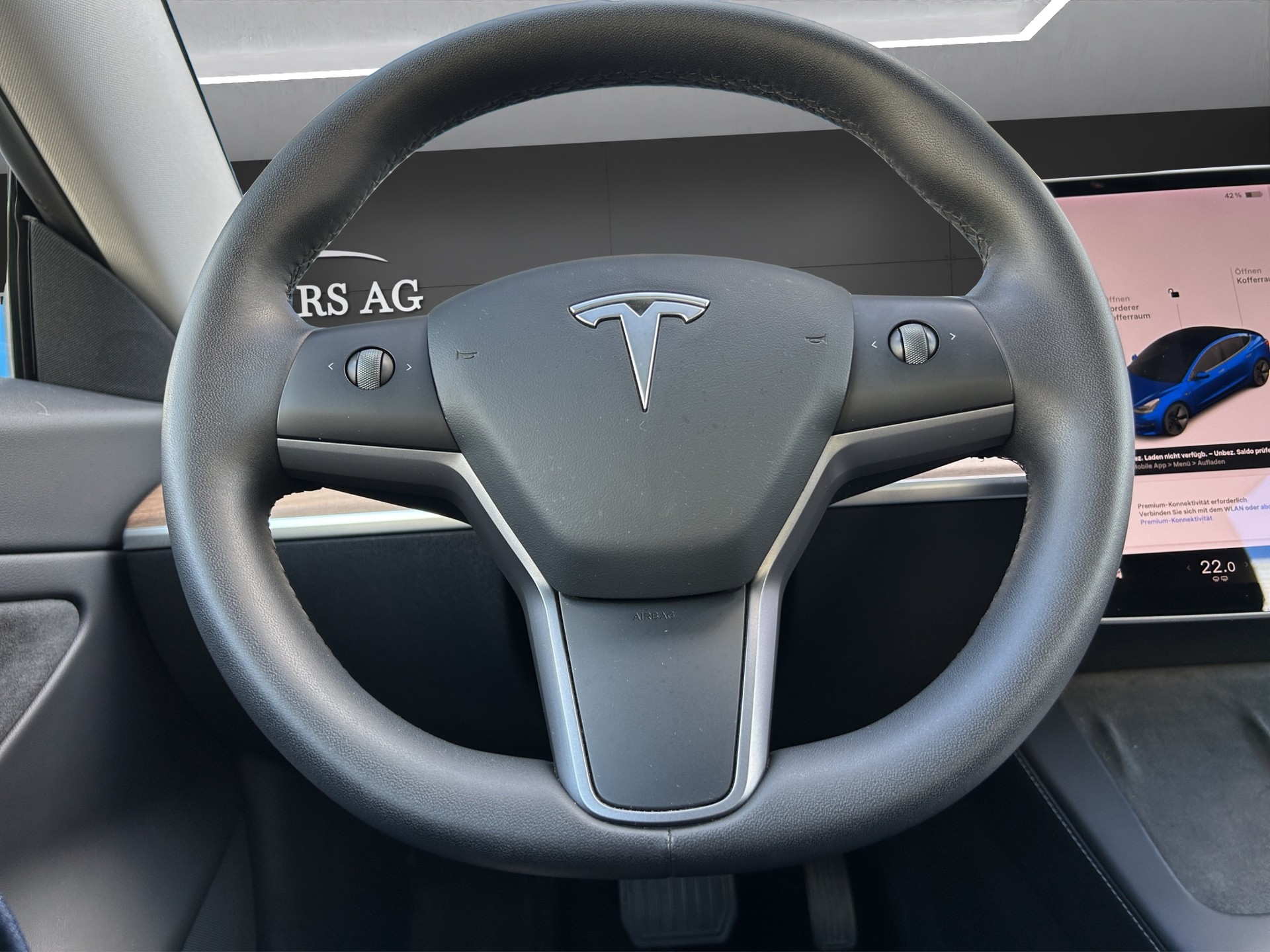 TESLA Model 3 Long Range Dual Motor AWD-image-11