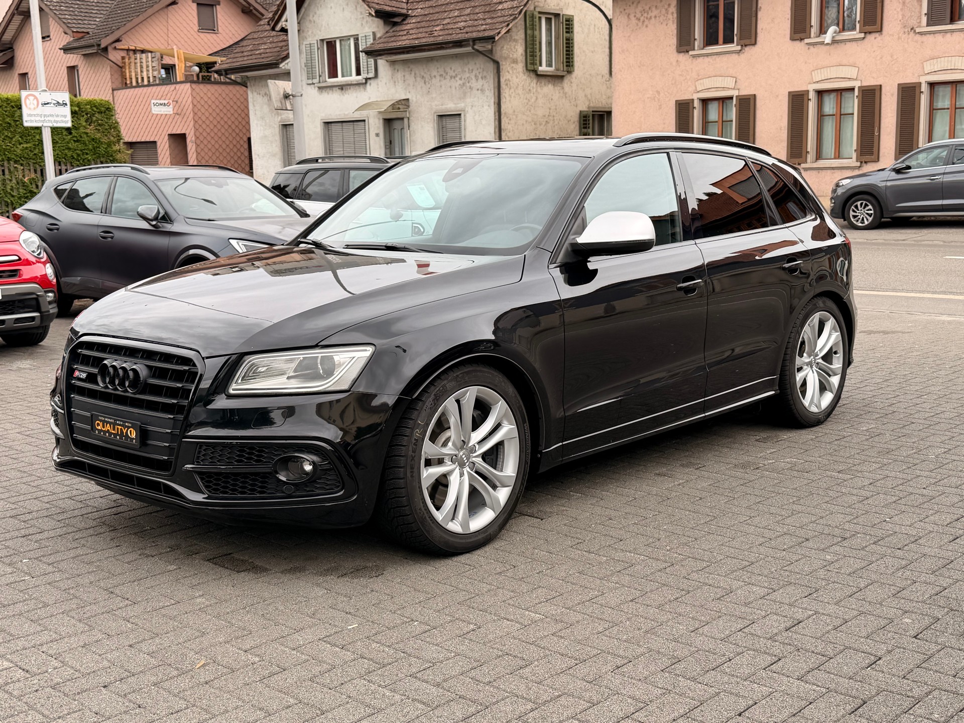 AUDI SQ5 3.0 TDI quattro tiptronic-showroom-element-2