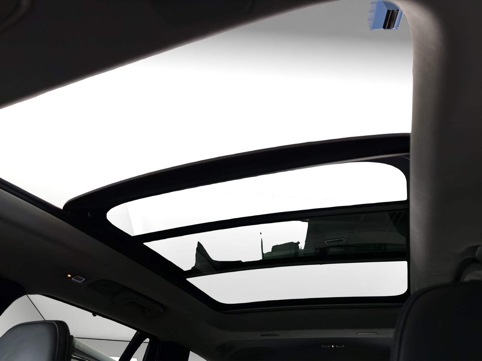 VOLVO XC90 2.0 T8 TE XCLUSIVE Dark 7P. eAWD-image-10