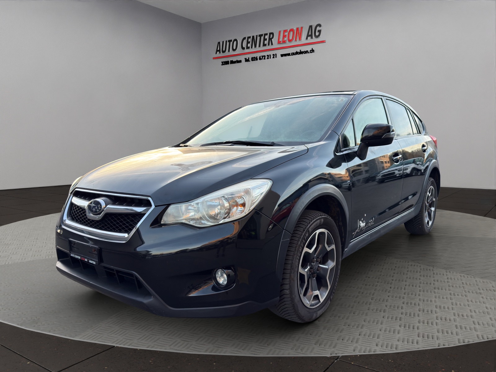 SUBARU XV 2.0 Swiss One AWD CVT-showroom-element-1