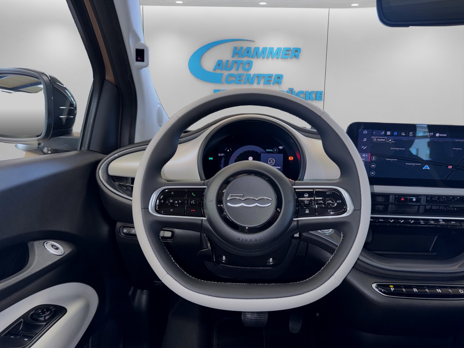 FIAT 500 La Prima-image-10