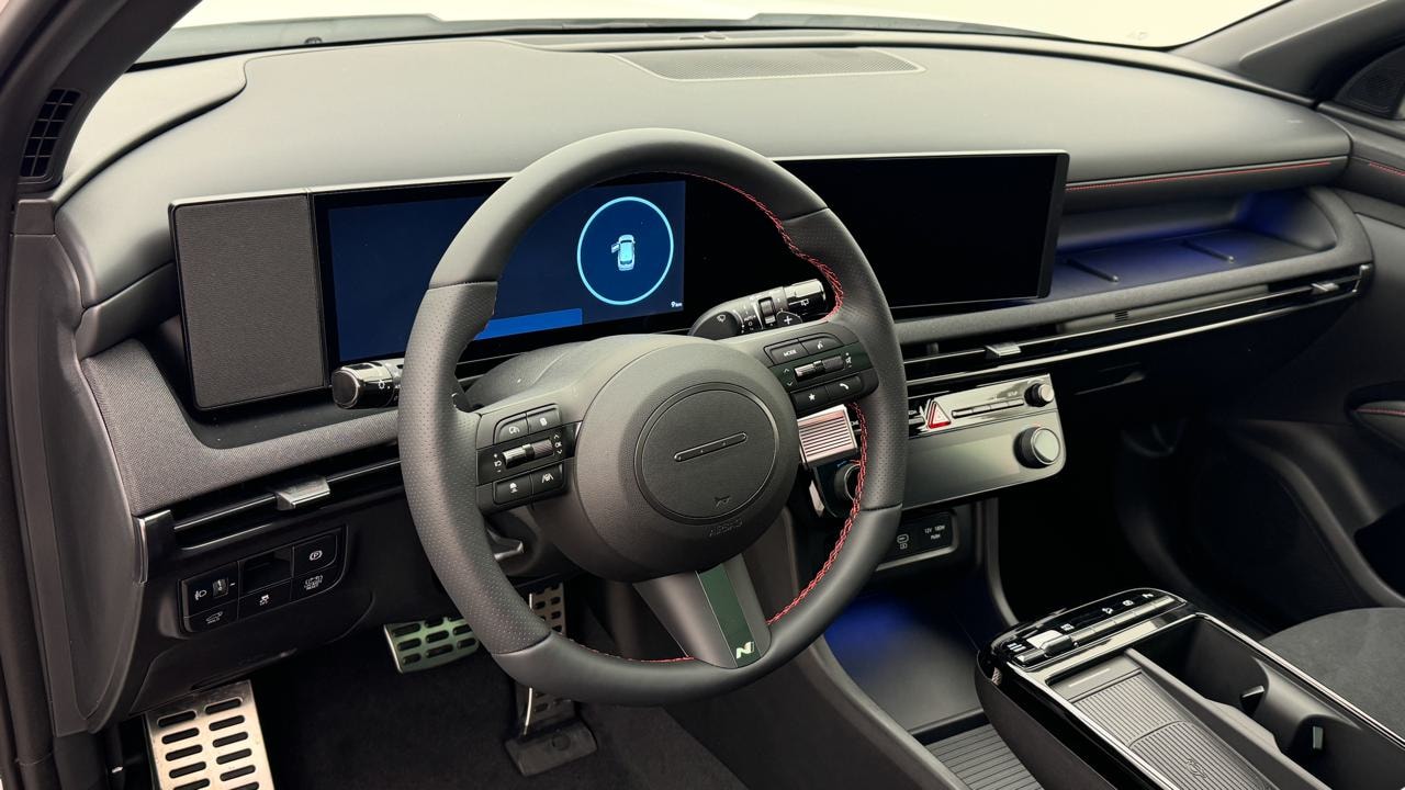 HYUNDAI Tucson 1.6 TGDI HEV N-Line 4WD-image-6