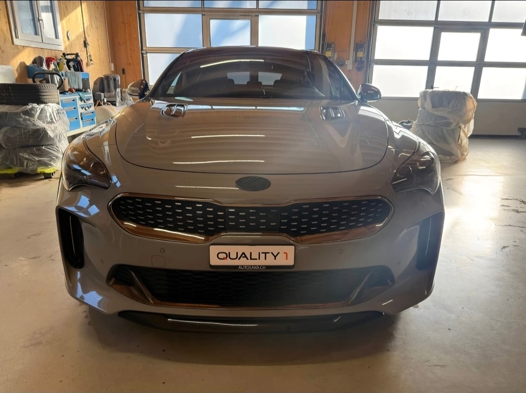 KIA Stinger 3.3 T-GDi GT Automat AWD-showroom-element-1
