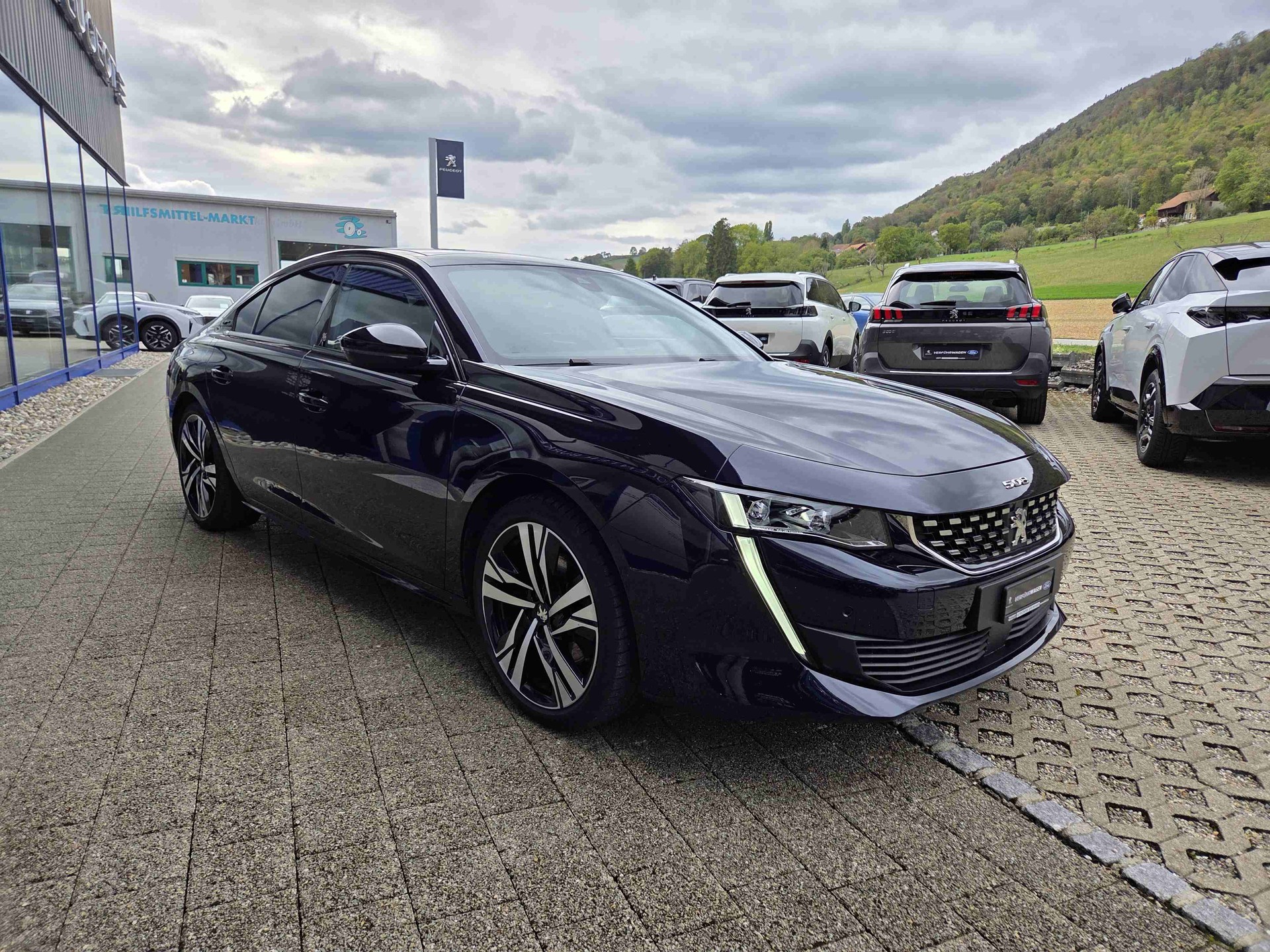 PEUGEOT 508 1.6 PureTech GT-image-4