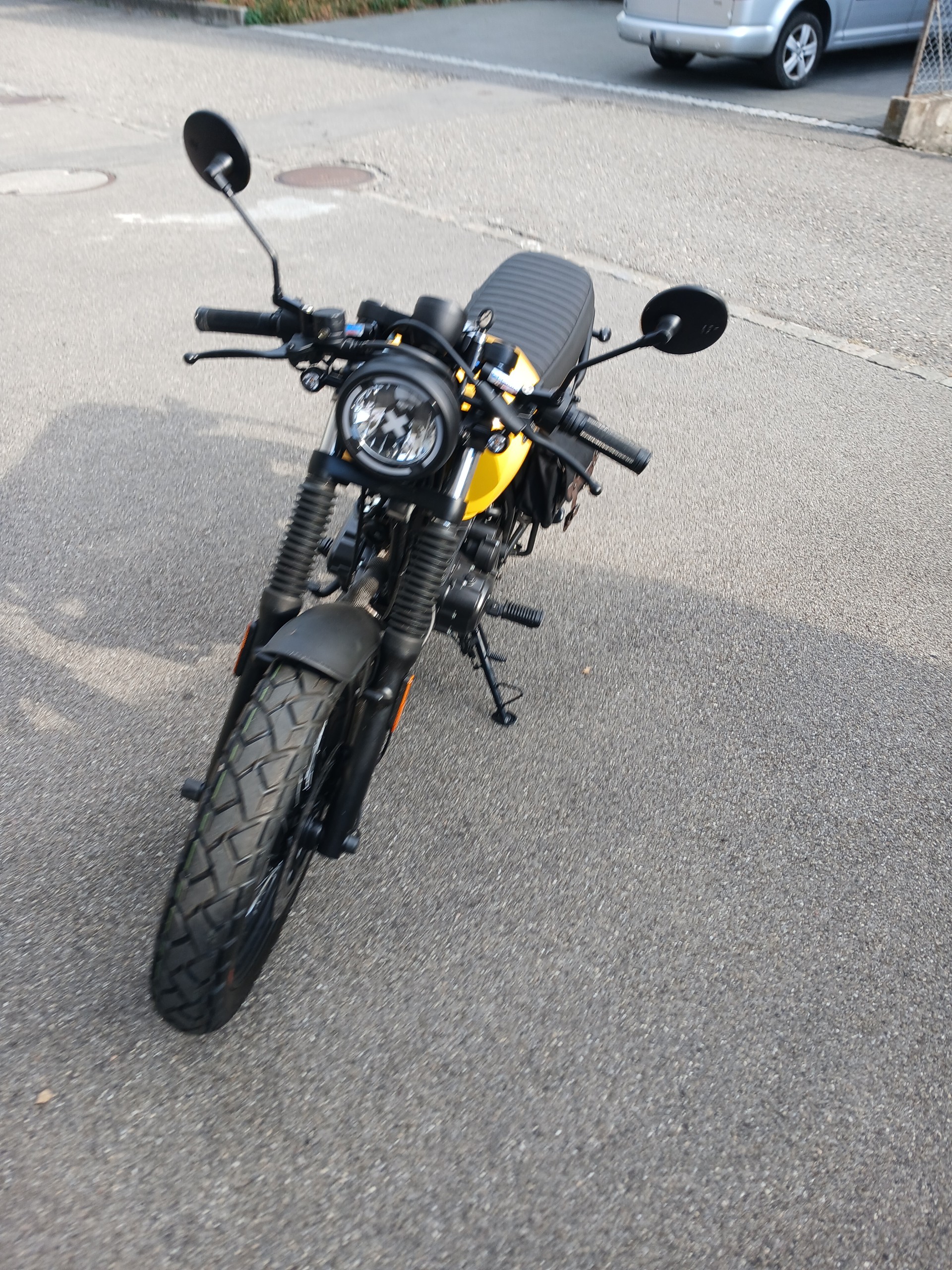 BRIXTON Cromwell 125 CBS-image-5