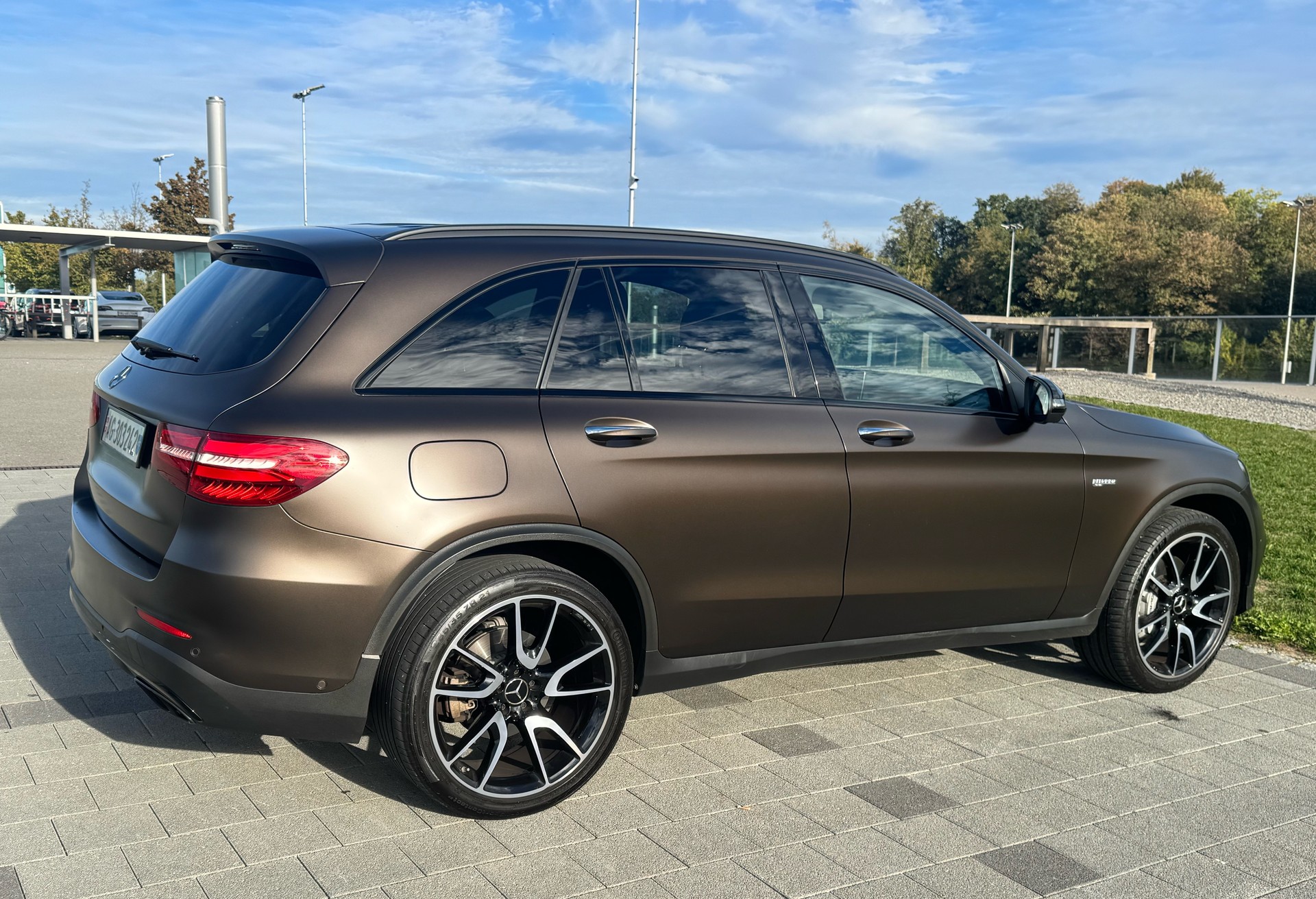 MERCEDES-BENZ GLC 43 AMG 4m-image-4