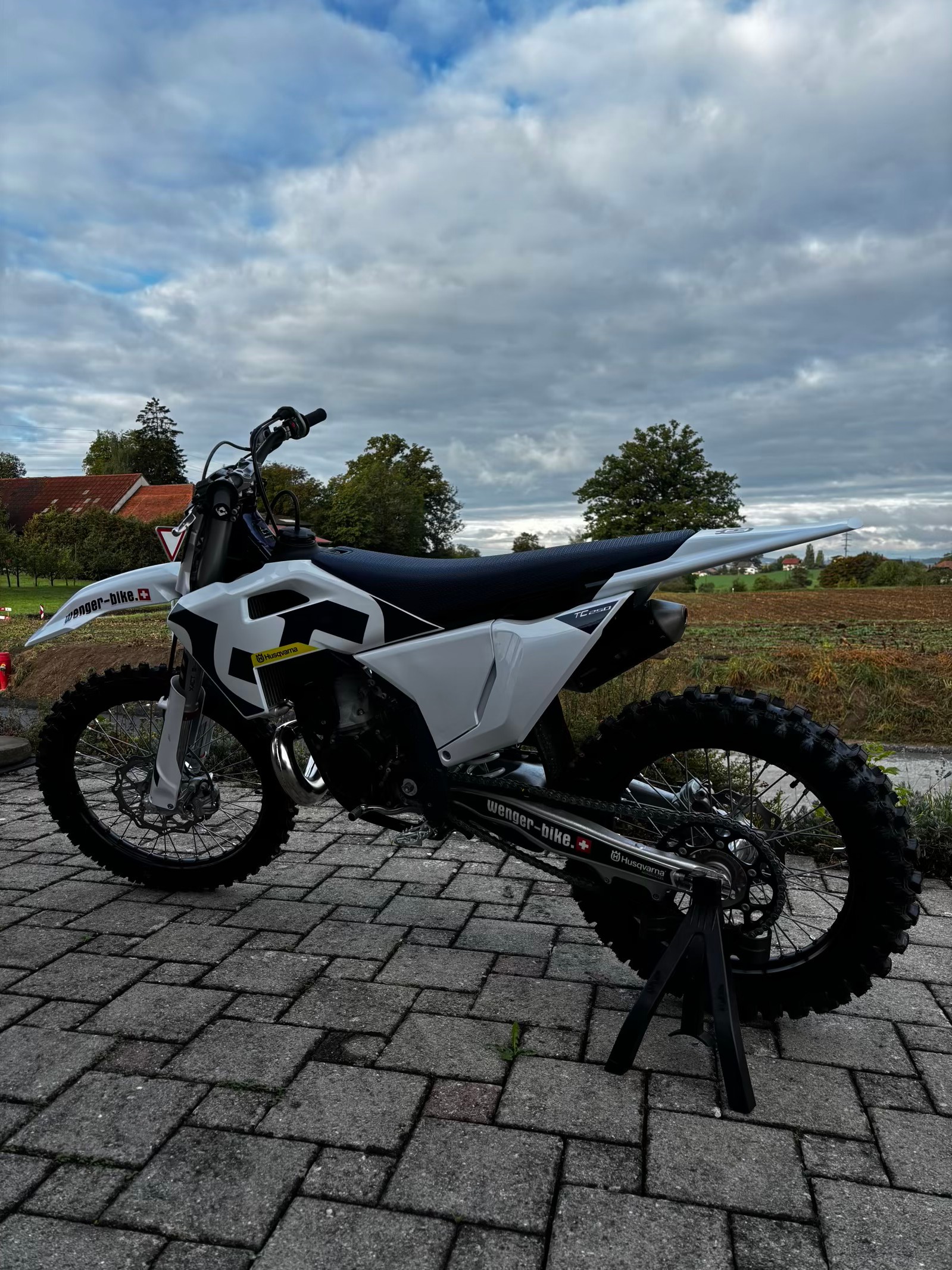 HUSQVARNA TC 250 (2026)-image-5