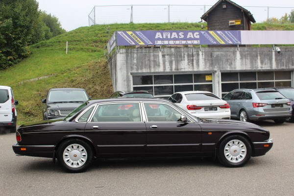 DAIMLER 6.0 Double Six Majestic-image-6