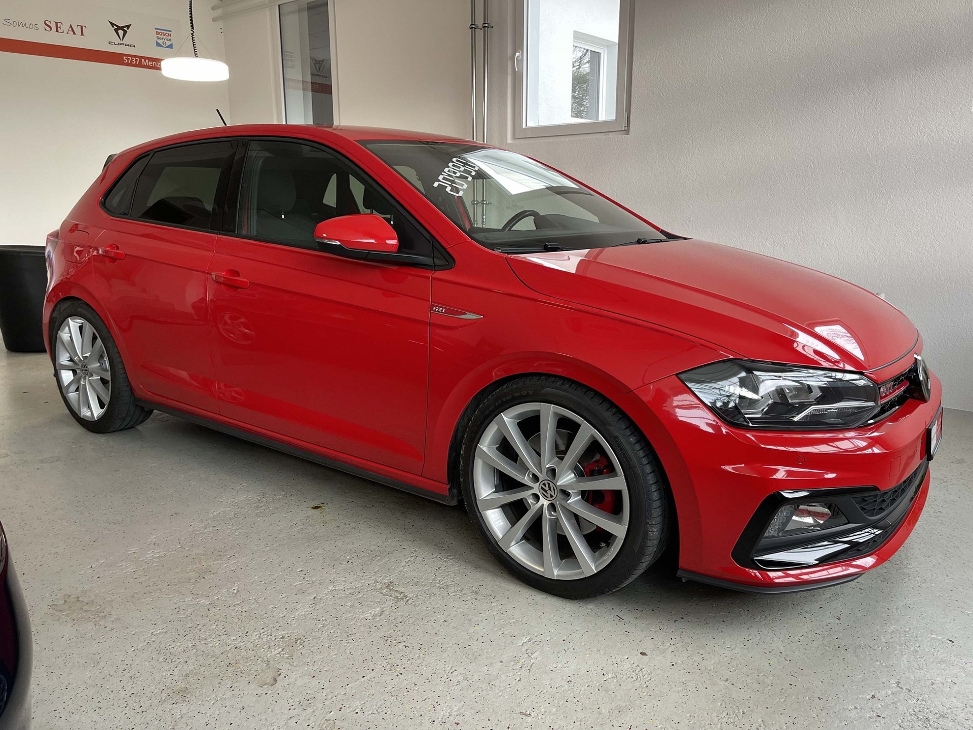 VW Polo 2.0 TSI GTI DSG-image-6