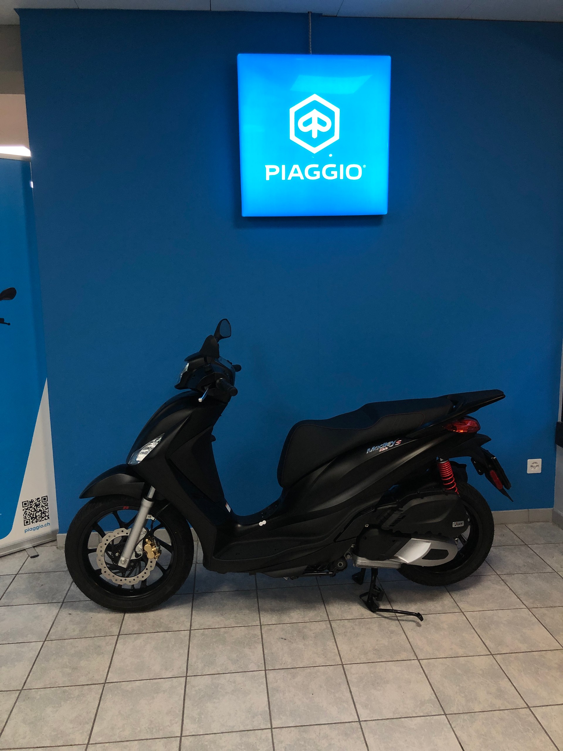 PIAGGIO Medley 125 Sport-image-0