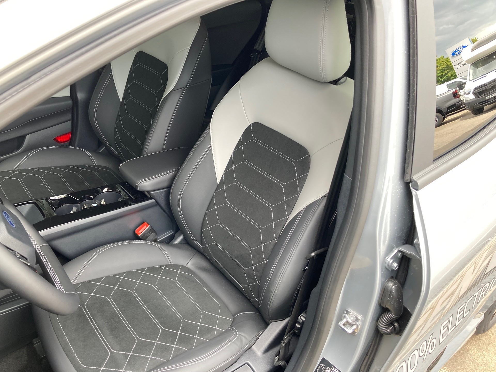 FORD Puma Elektro 43kWh Premium-image-7