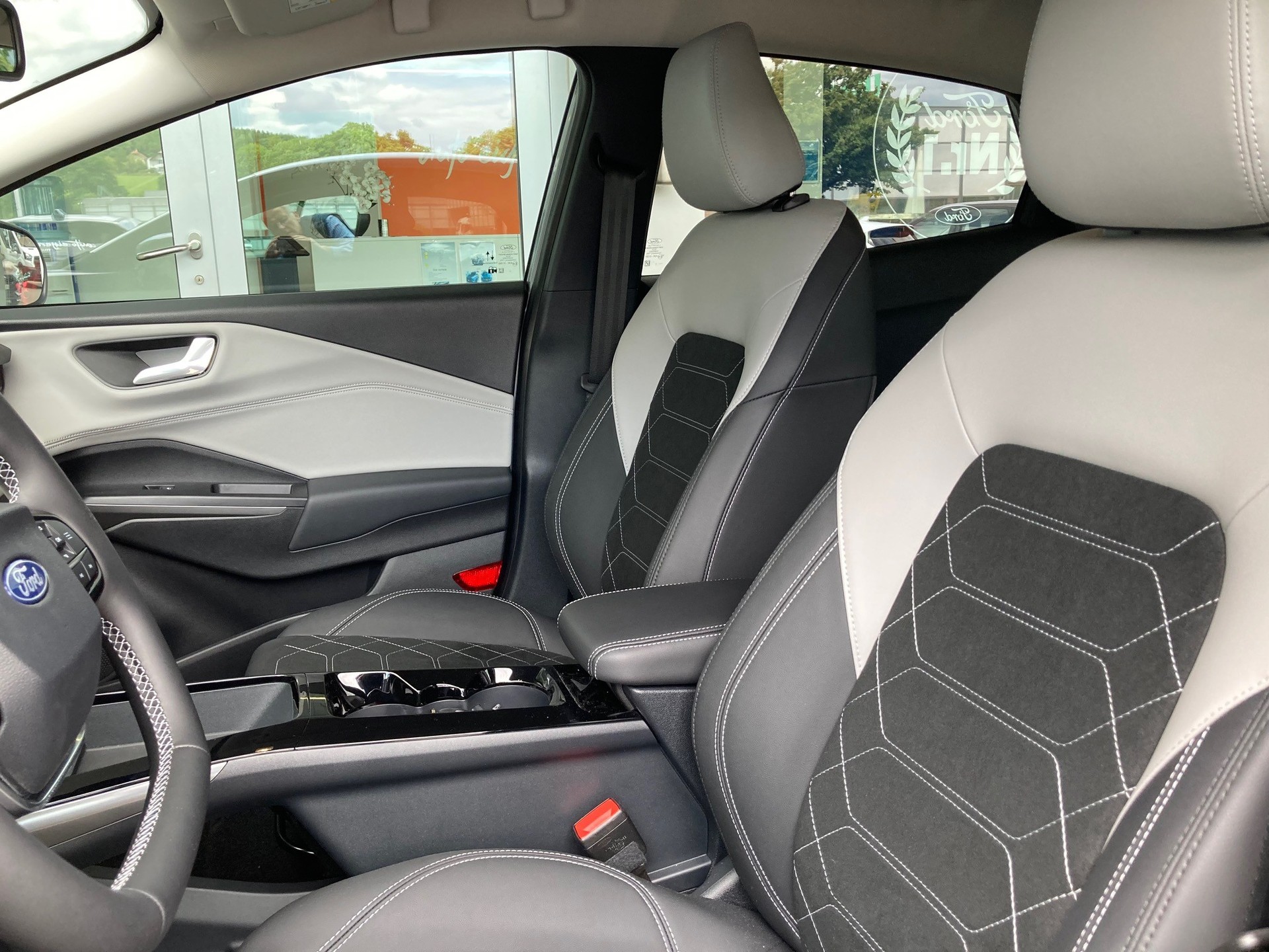 FORD Puma Elektro 43kWh Premium-image-6