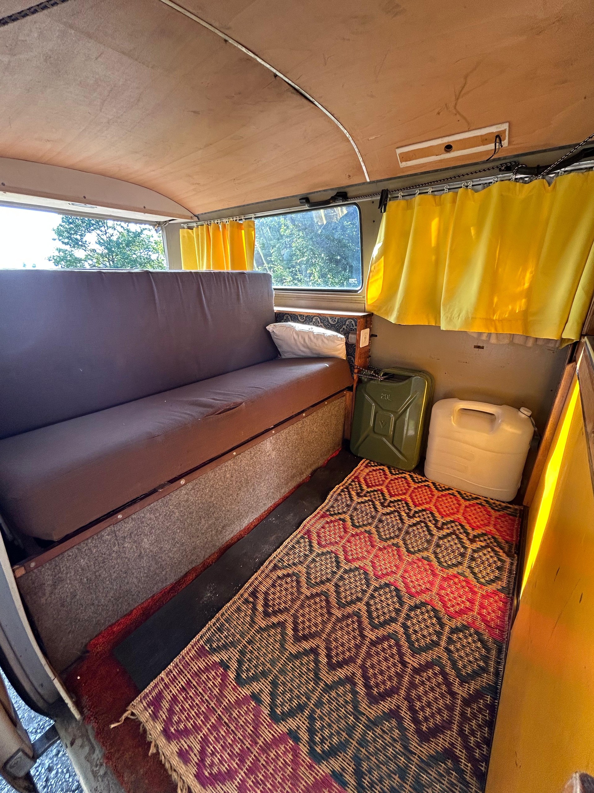VW 23-image-8