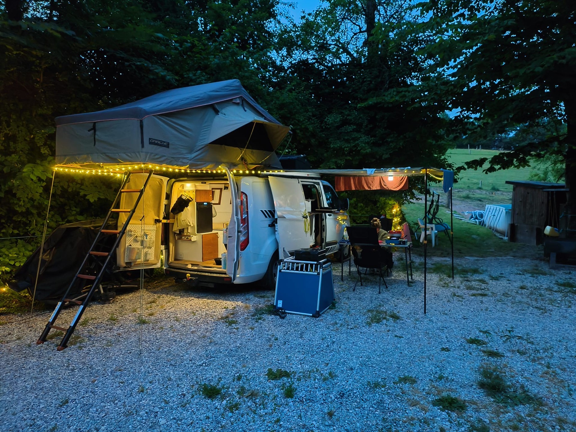FORD Transit Custom L2H1 Campervan Eigenausbau