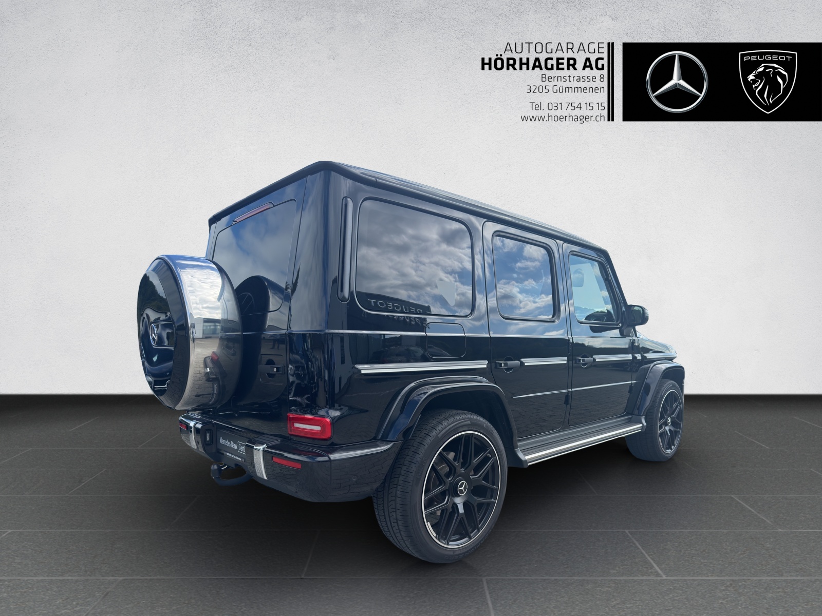 MERCEDES-BENZ G 350 d AMG Line 9G-Tronic-showroom-element-2