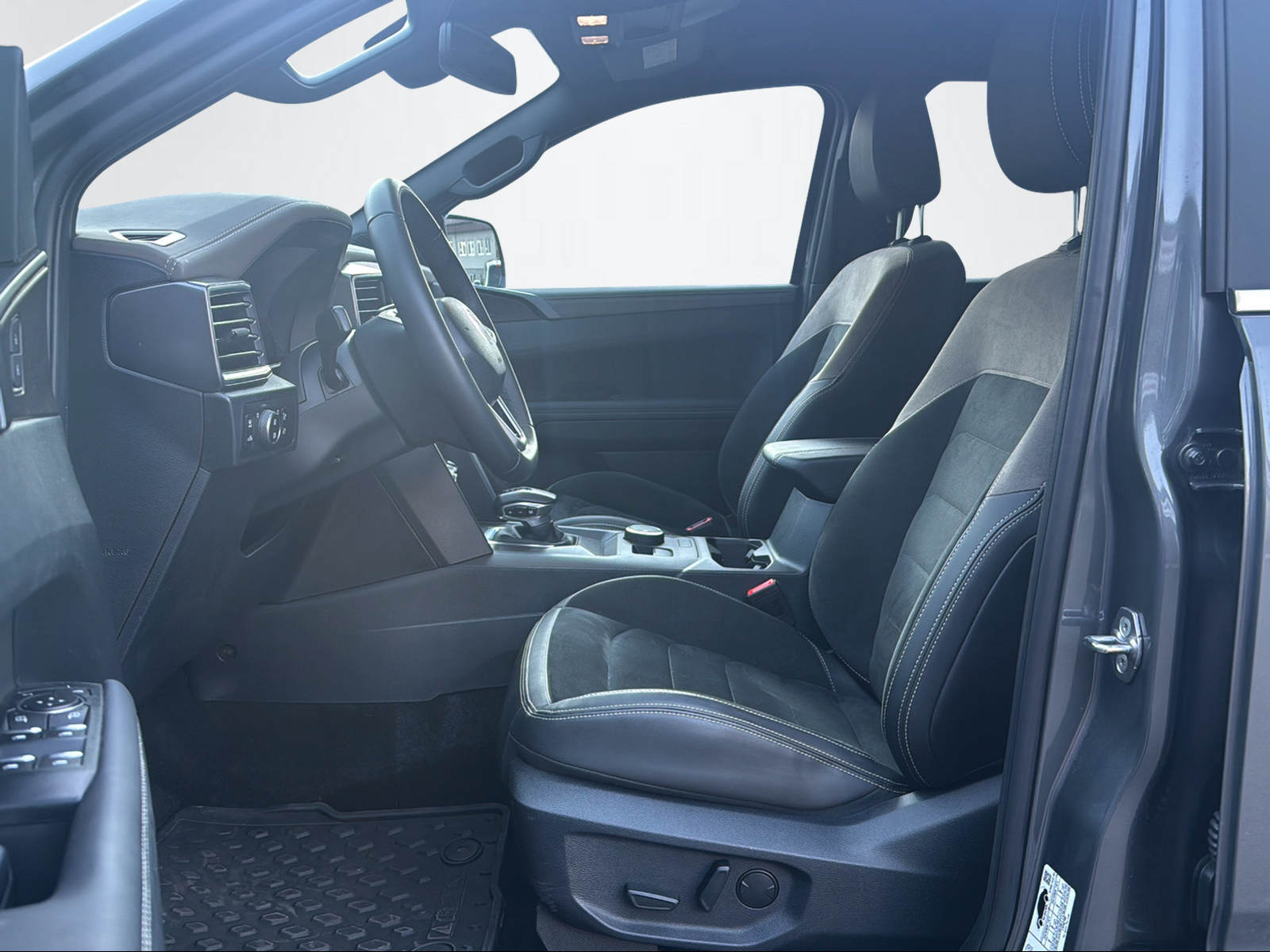 VW Amarok DKab. Pick-up 3.0 TDI 240 Style Winter 2 4m-image-6