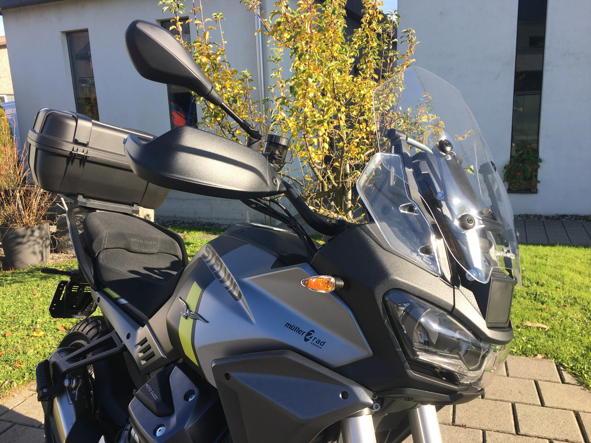 MOTO GUZZI Stelvio PFF-image-1