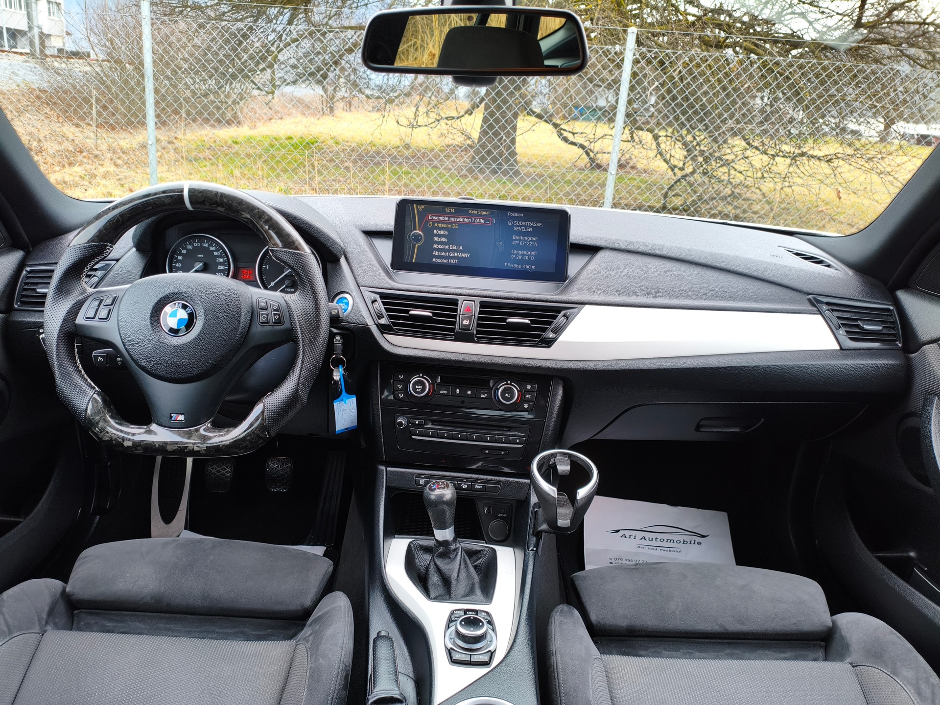 BMW X1 xDrive 18d Sport Line-image-13