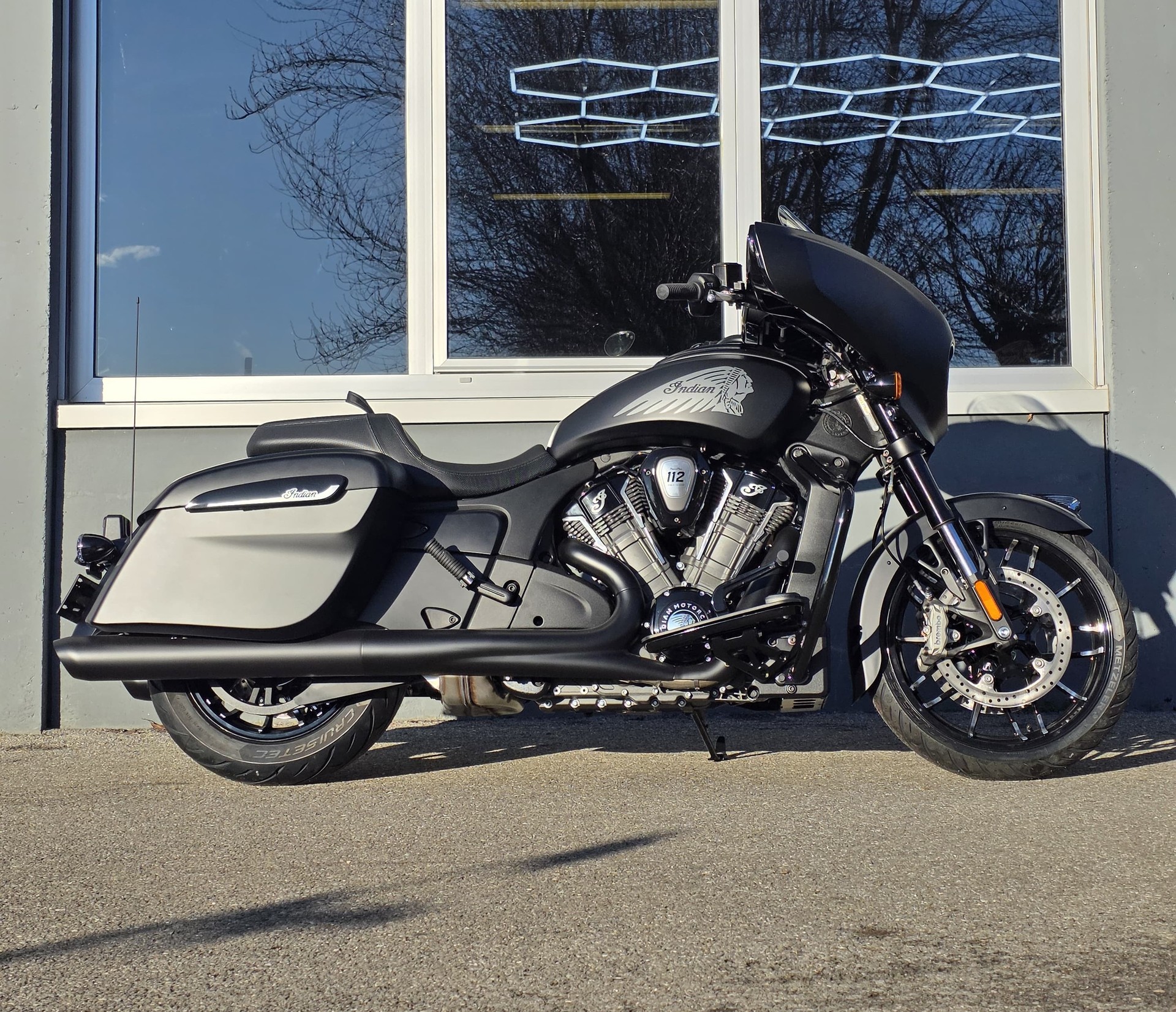 INDIAN Chieftain Power Plus Dark Horse-image-0
