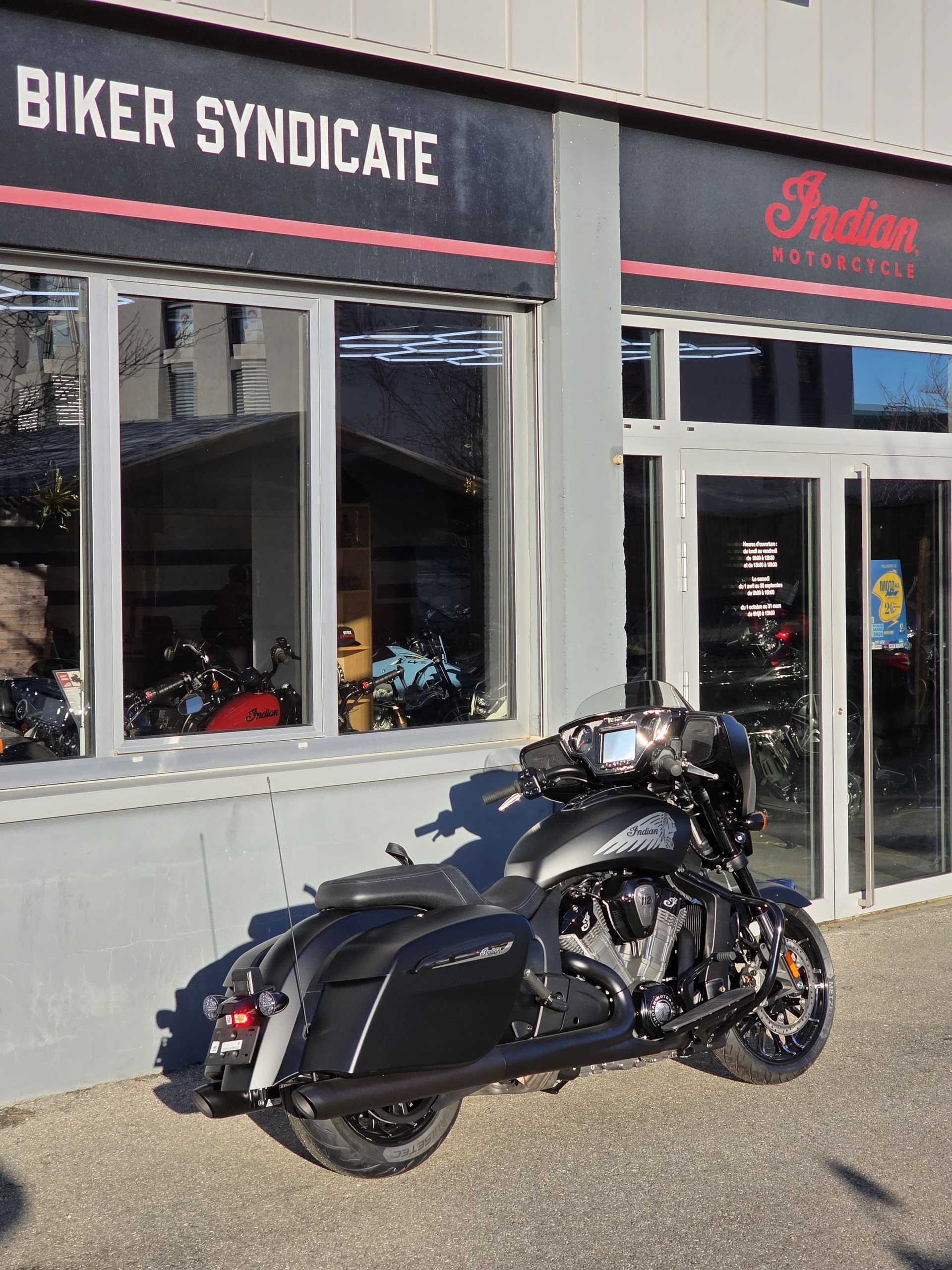 INDIAN Chieftain Power Plus Dark Horse-image-3