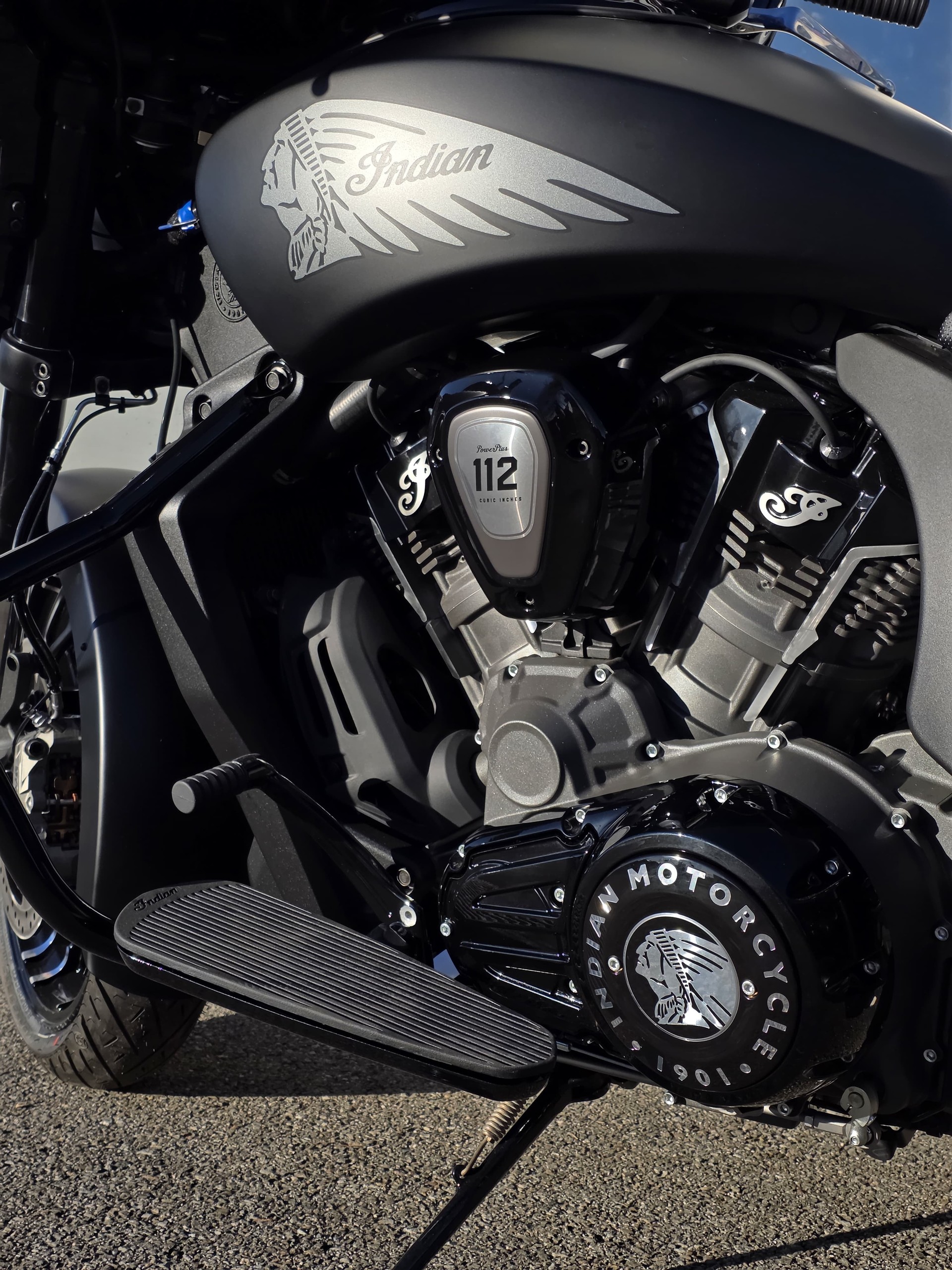 INDIAN Chieftain Power Plus Dark Horse-image-4