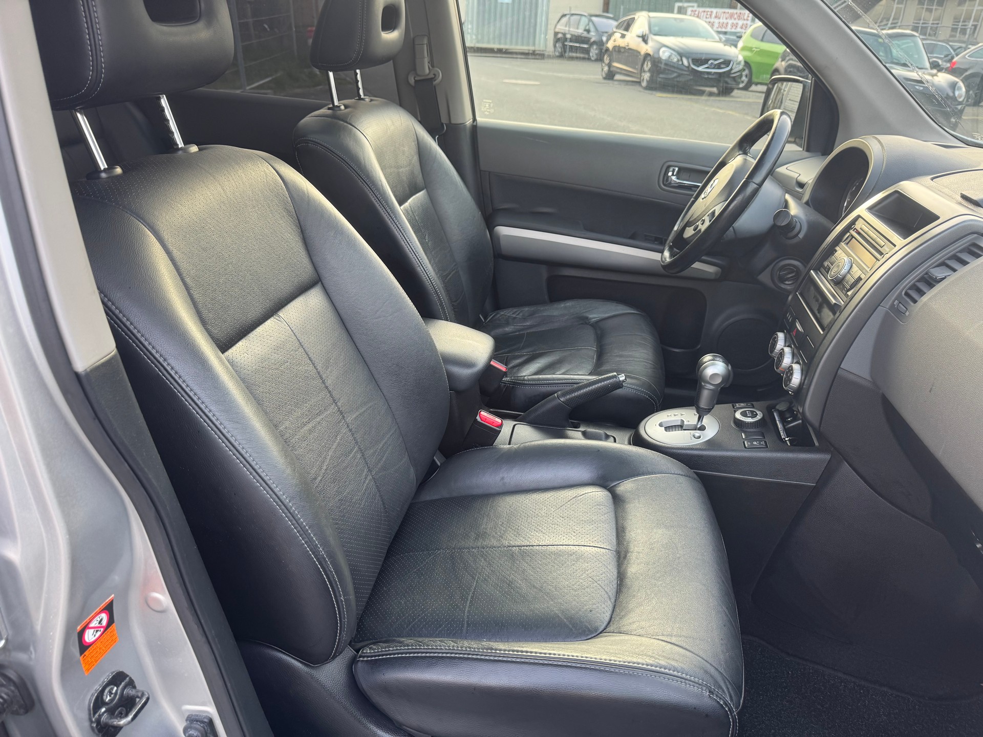 NISSAN X-Trail 2.5 16V SE XTronic CVT-image-9