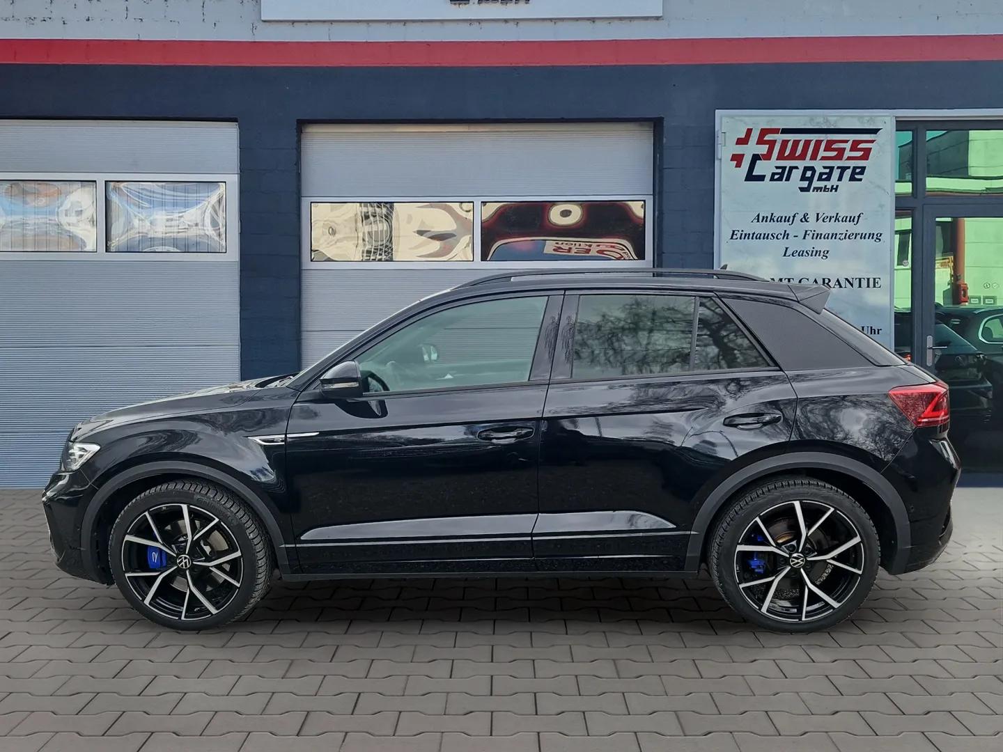 VW T-Roc 2.0 TSI R DSG 4Motion mit Panoramadach + El. Ledersitze & 19" Alu-image-4
