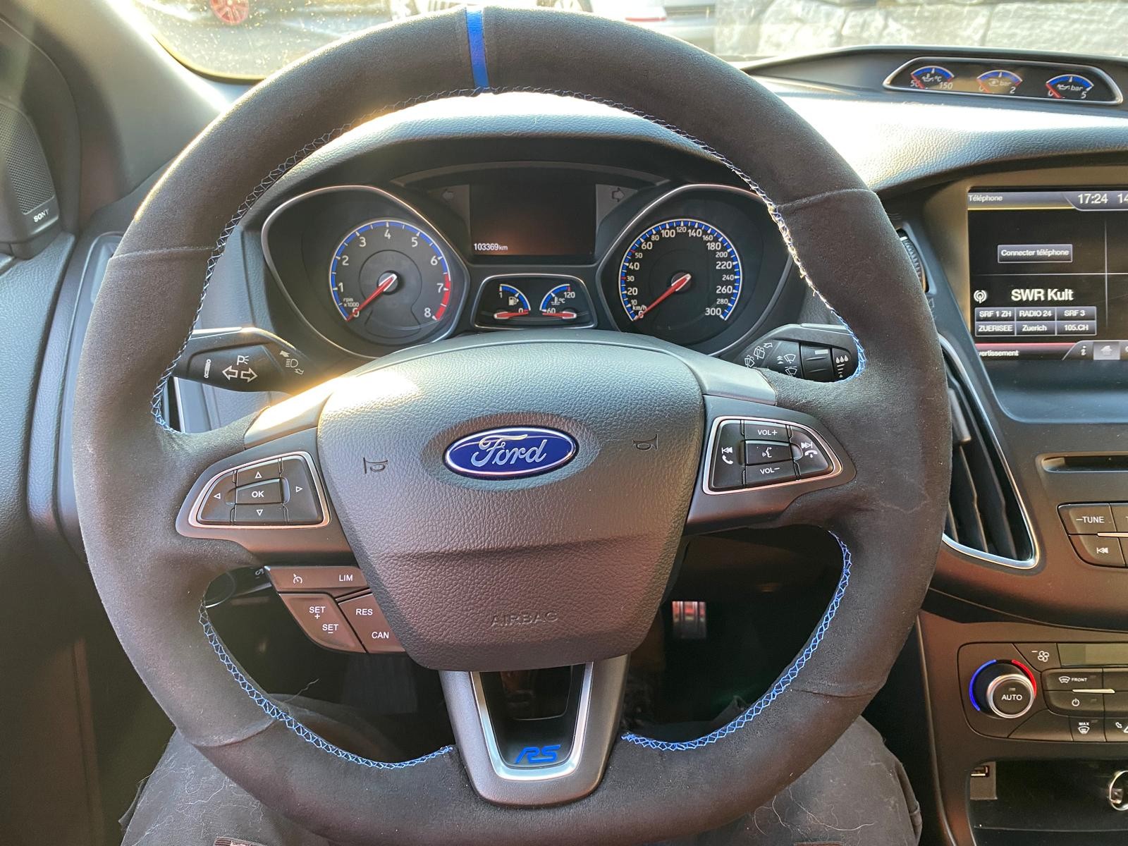 FORD Focus 2.3 EcoBoost RS AWD-image-10