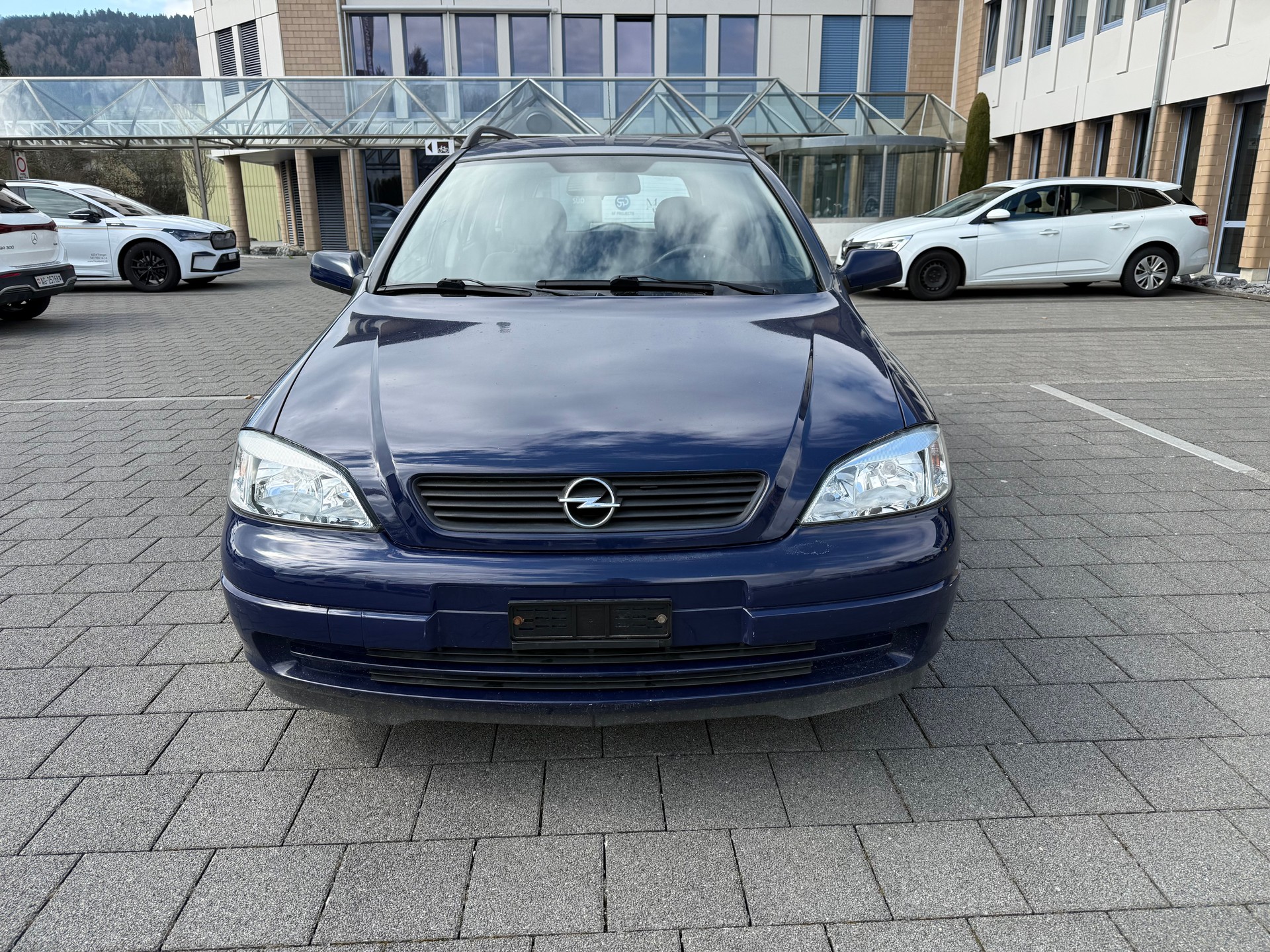 OPEL Astra Caravan 1.4i 16V Favorit-image-1