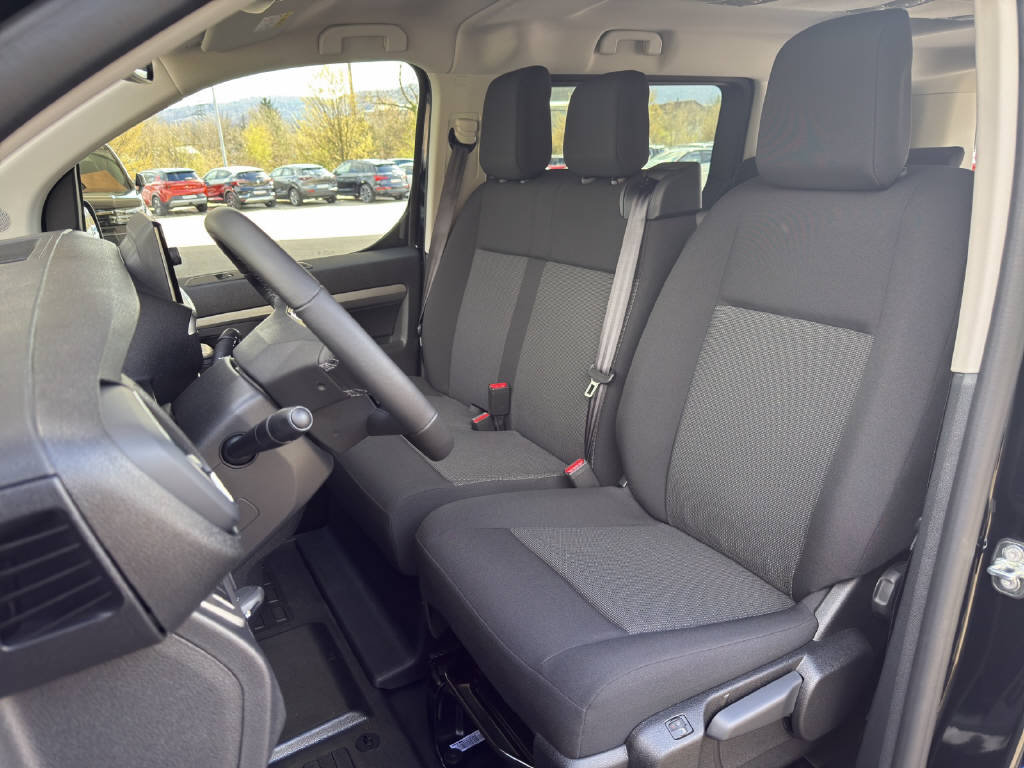 OPEL Zafira 2.2 CDTI 180 S/S-image-17
