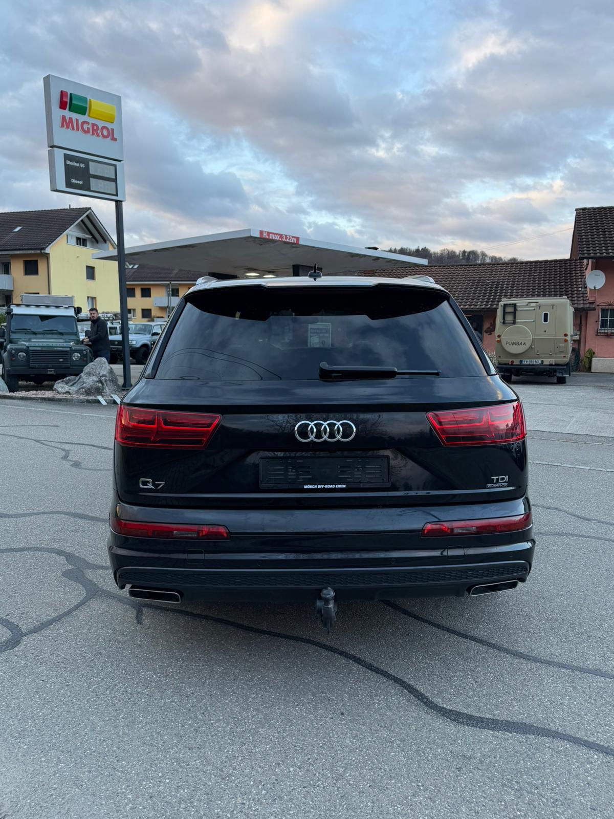 AUDI S-Line-image-4