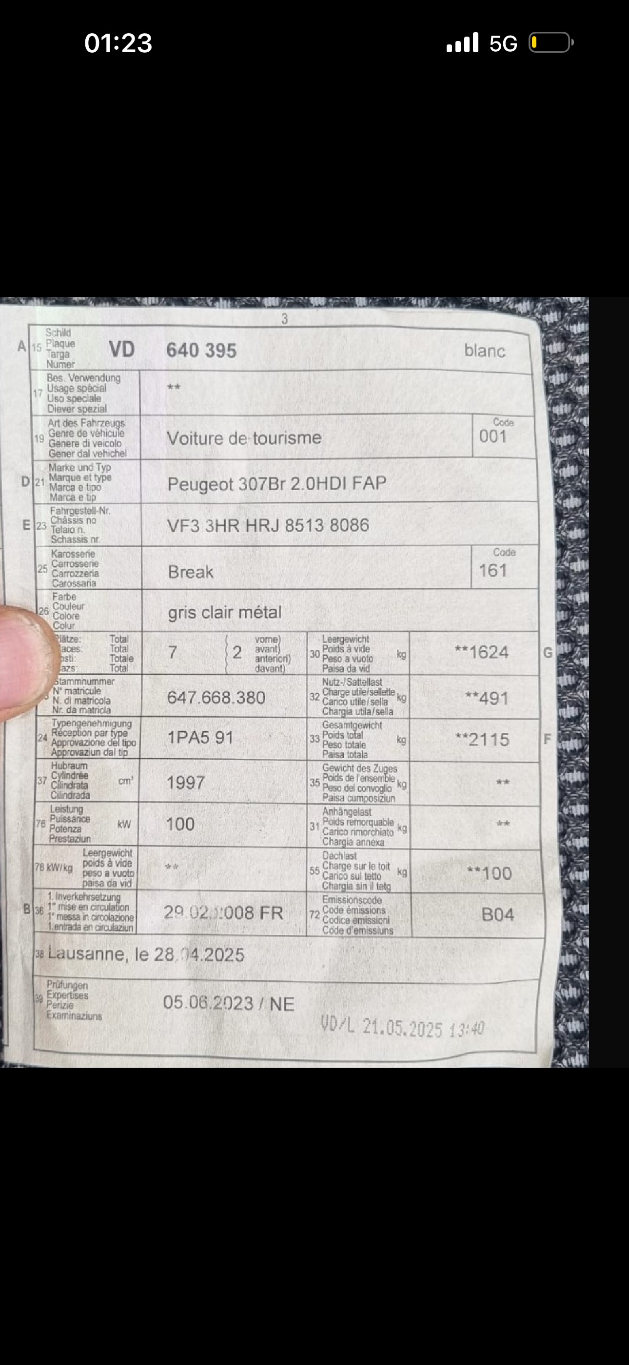 PEUGEOT 307 SW 2.0 HDI Platinum Edition-image-10