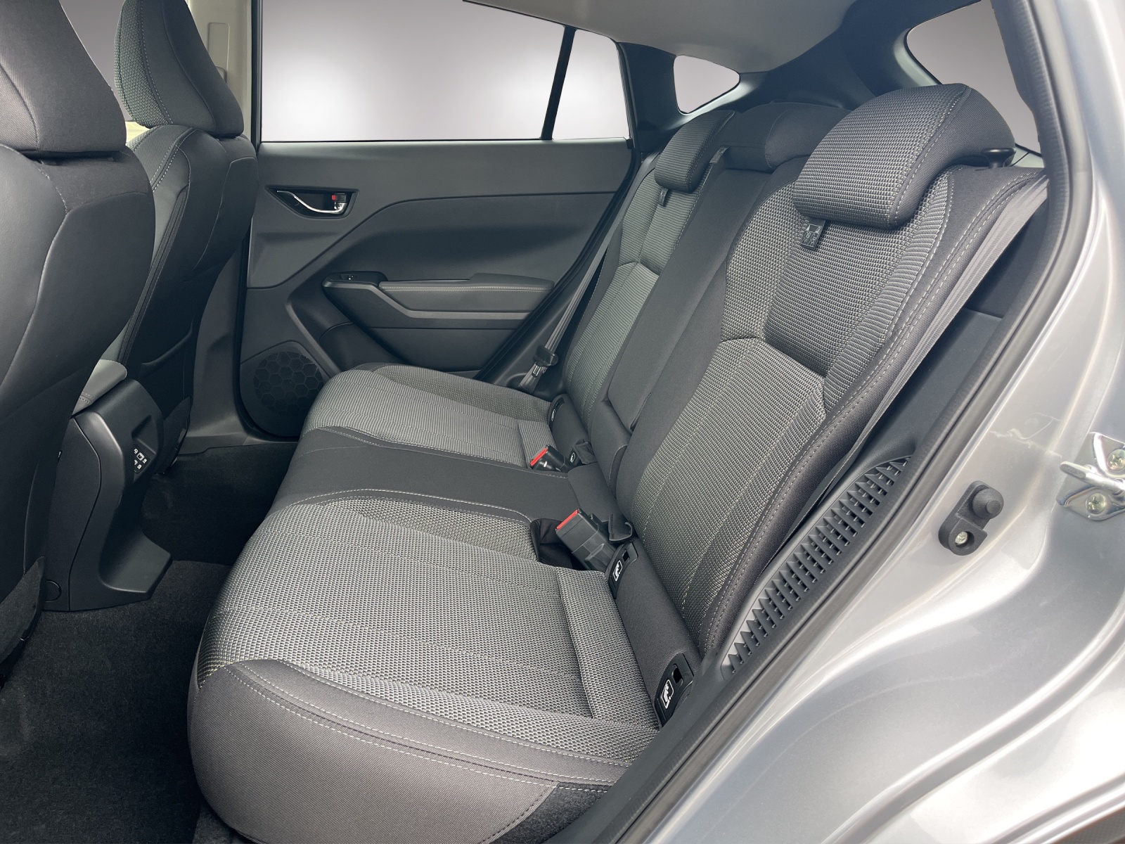 SUBARU Crosstrek 2.0i e-Boxer Swiss Plus-image-15