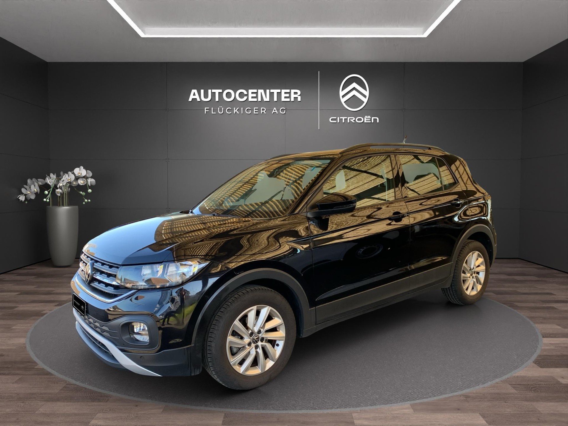 VW T-Cross 1.0 TSI 110 Life DSG-image-9
