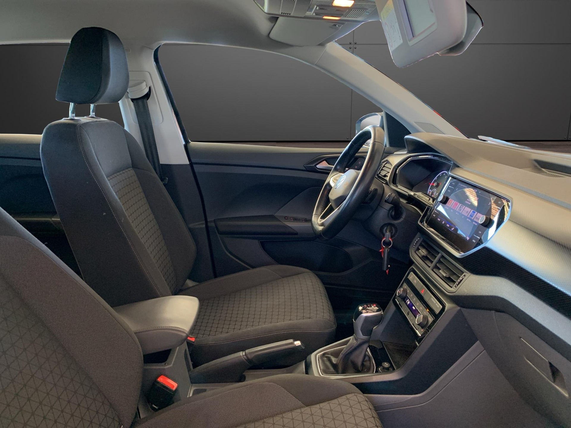 VW T-Cross 1.0 TSI 110 Life DSG-image-14