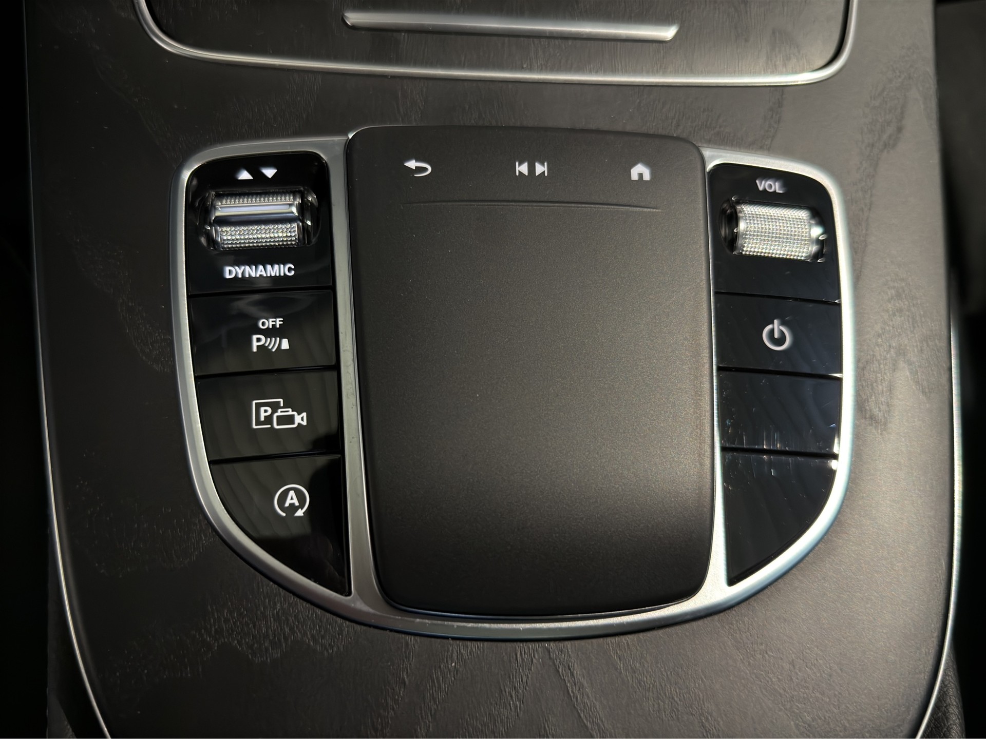 MERCEDES-BENZ E 450 AMG Line 4Matic 9G-Tronic-image-14