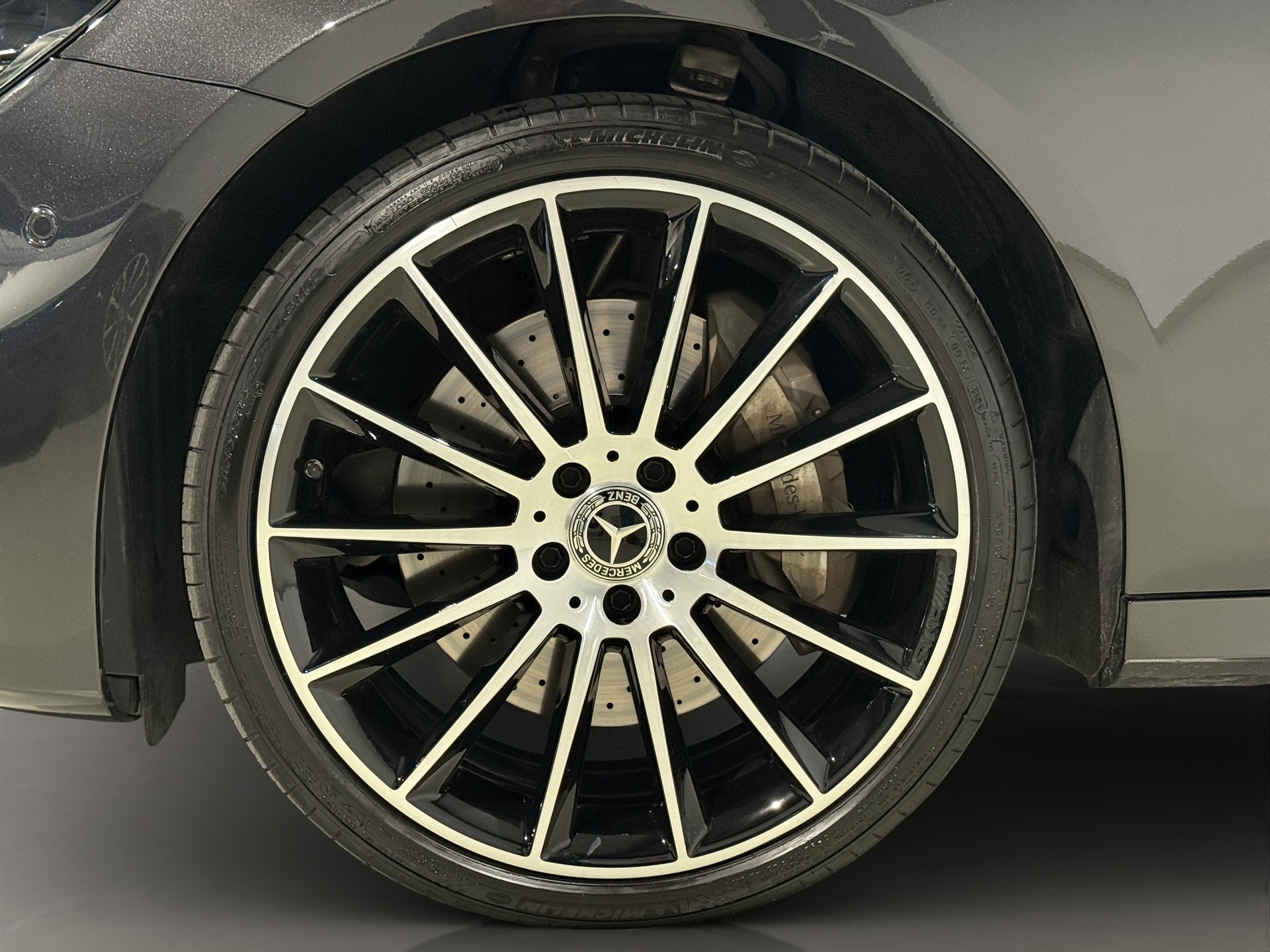 MERCEDES-BENZ E 450 AMG Line 4Matic 9G-Tronic-image-7