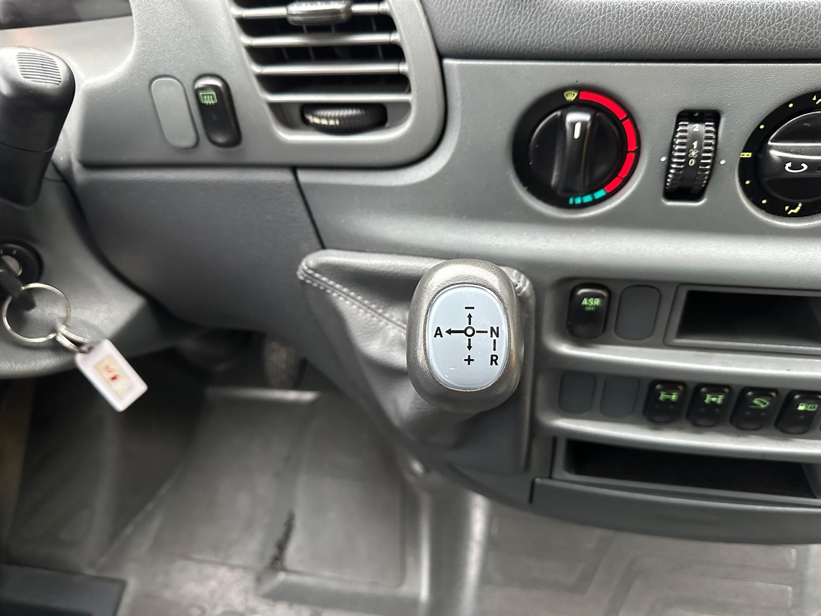 MERCEDES-BENZ Sprinter 313 CDI 4x4-image-36