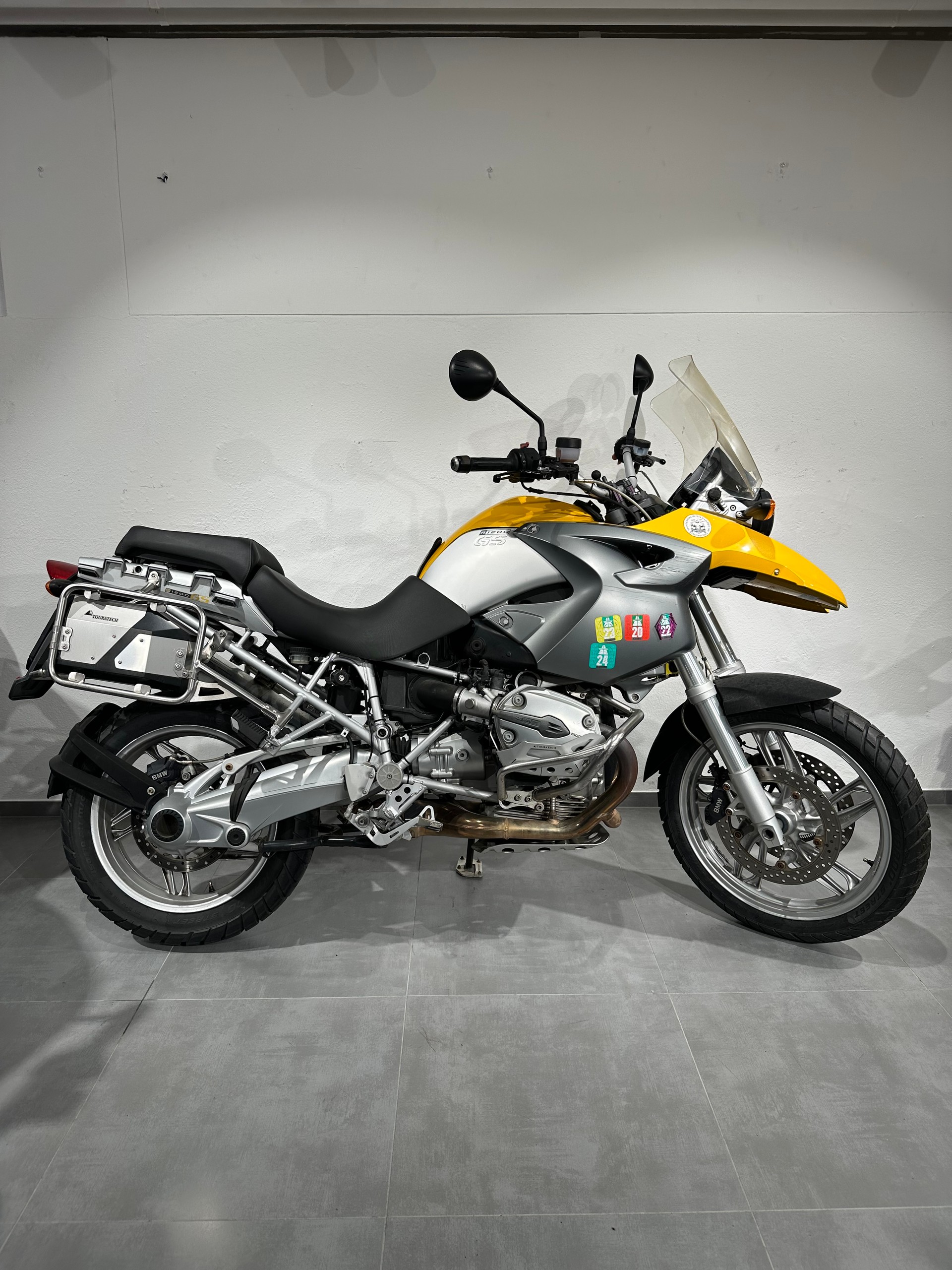 BMW R 1200 GS-image-0
