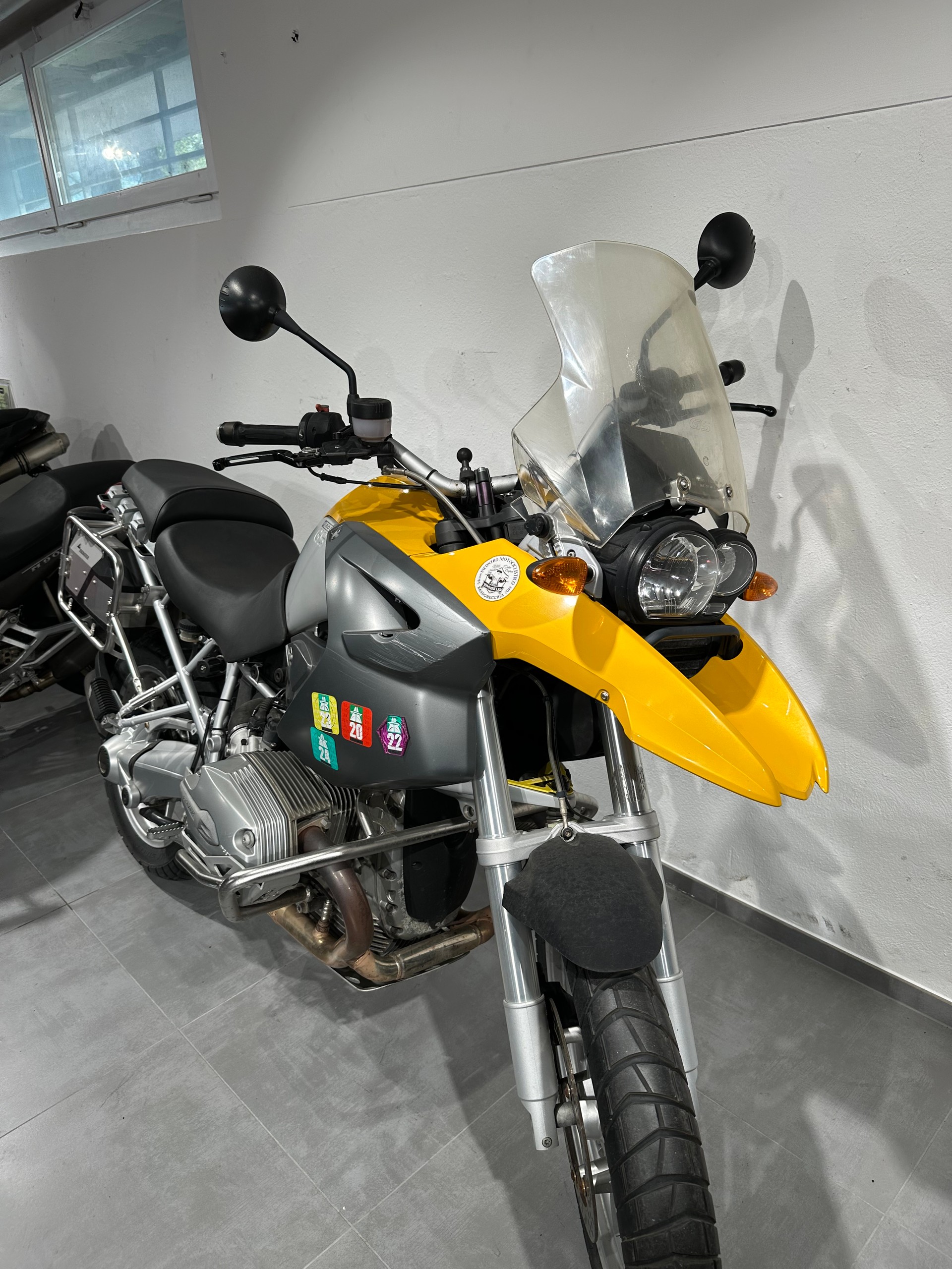 BMW R 1200 GS-image-1