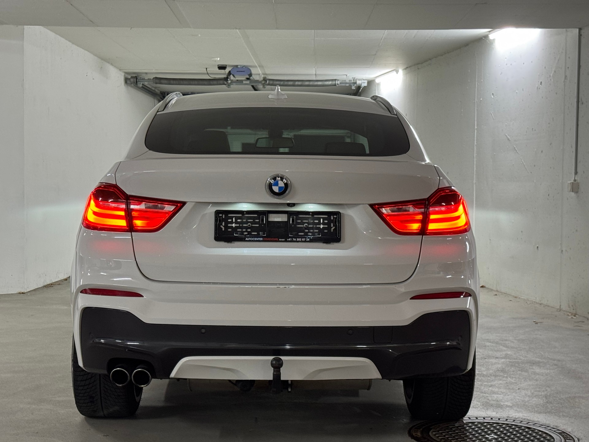 BMW X4 xDrive 28i xLine M-Paket Steptronic mit AHK-image-6