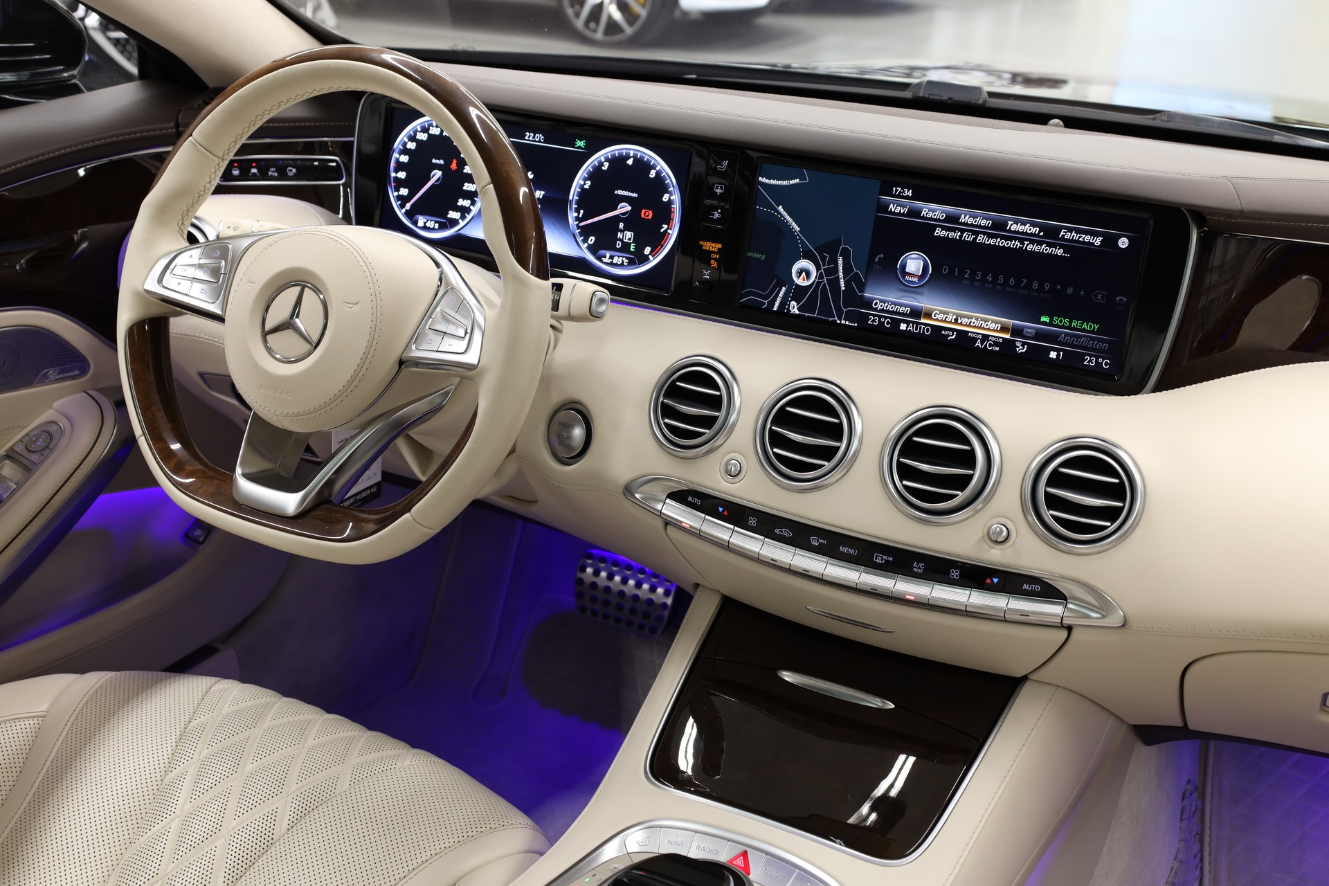 MERCEDES-BENZ S 500 V8 Coupé-image-17