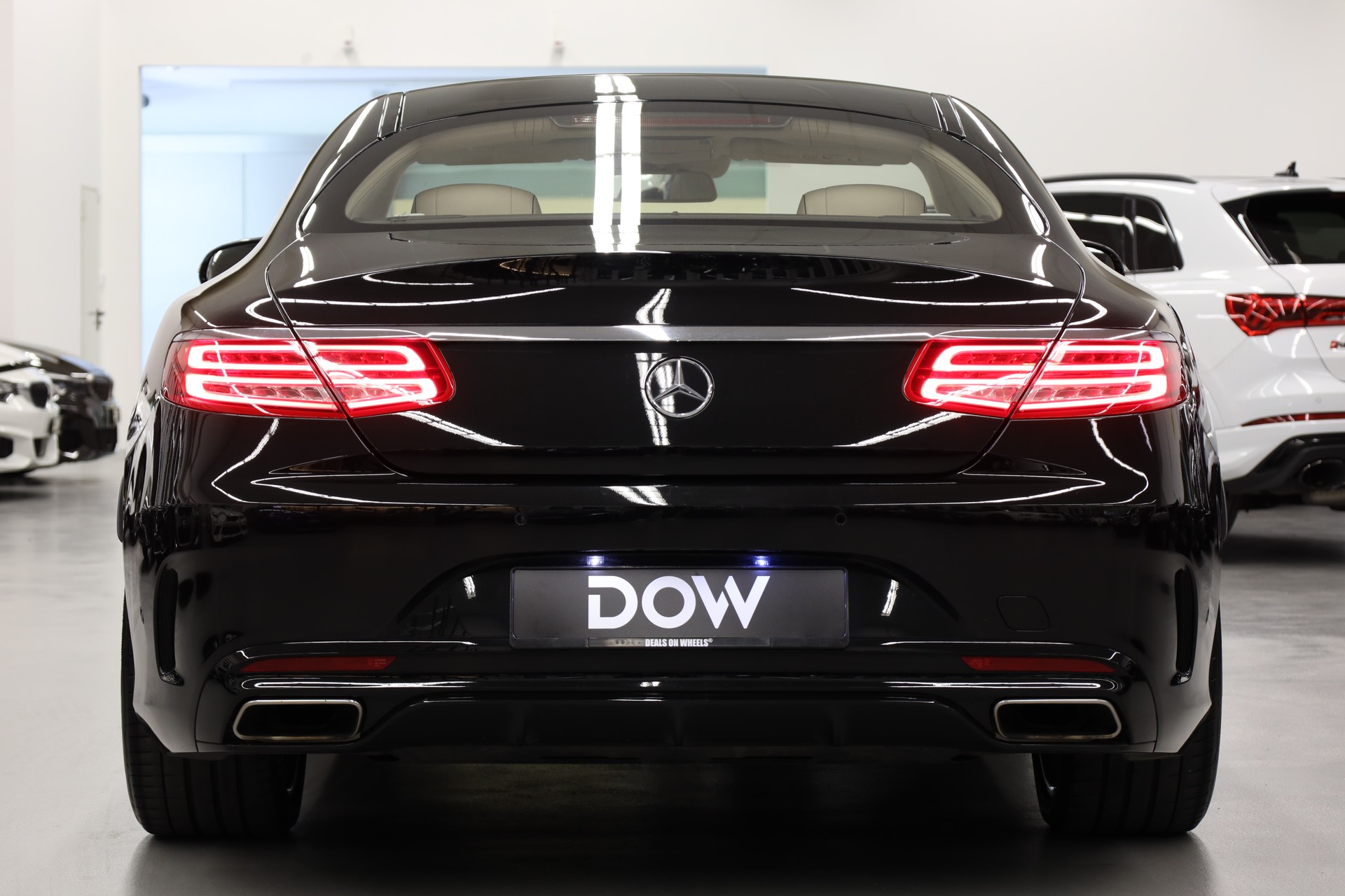 MERCEDES-BENZ S 500 V8 Coupé-image-7