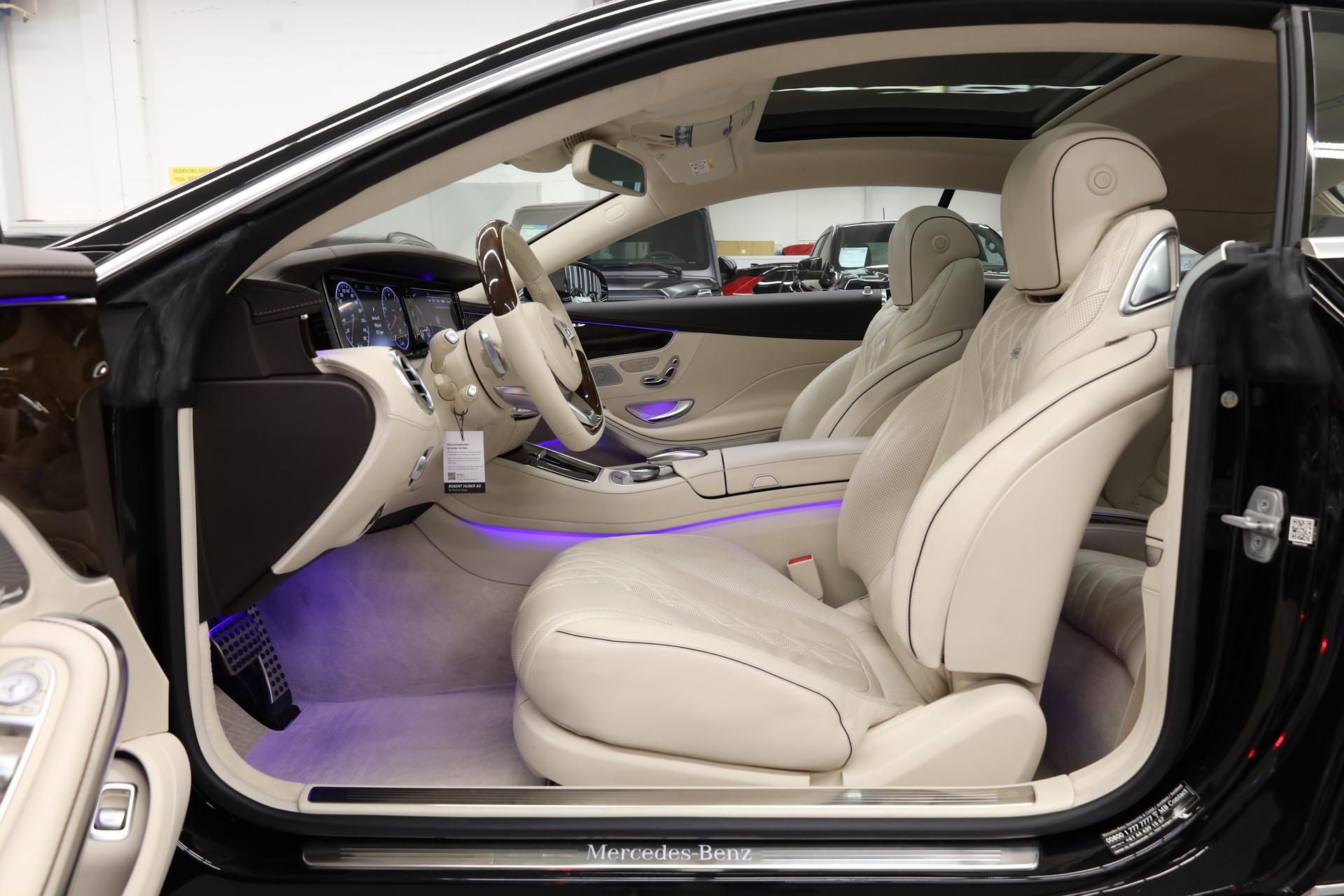 MERCEDES-BENZ S 500 V8 Coupé-image-12