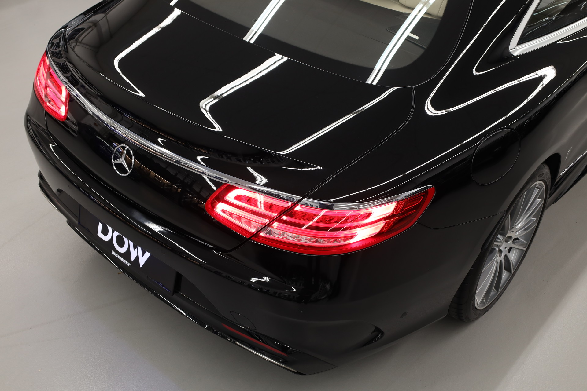 MERCEDES-BENZ S 500 V8 Coupé-image-9